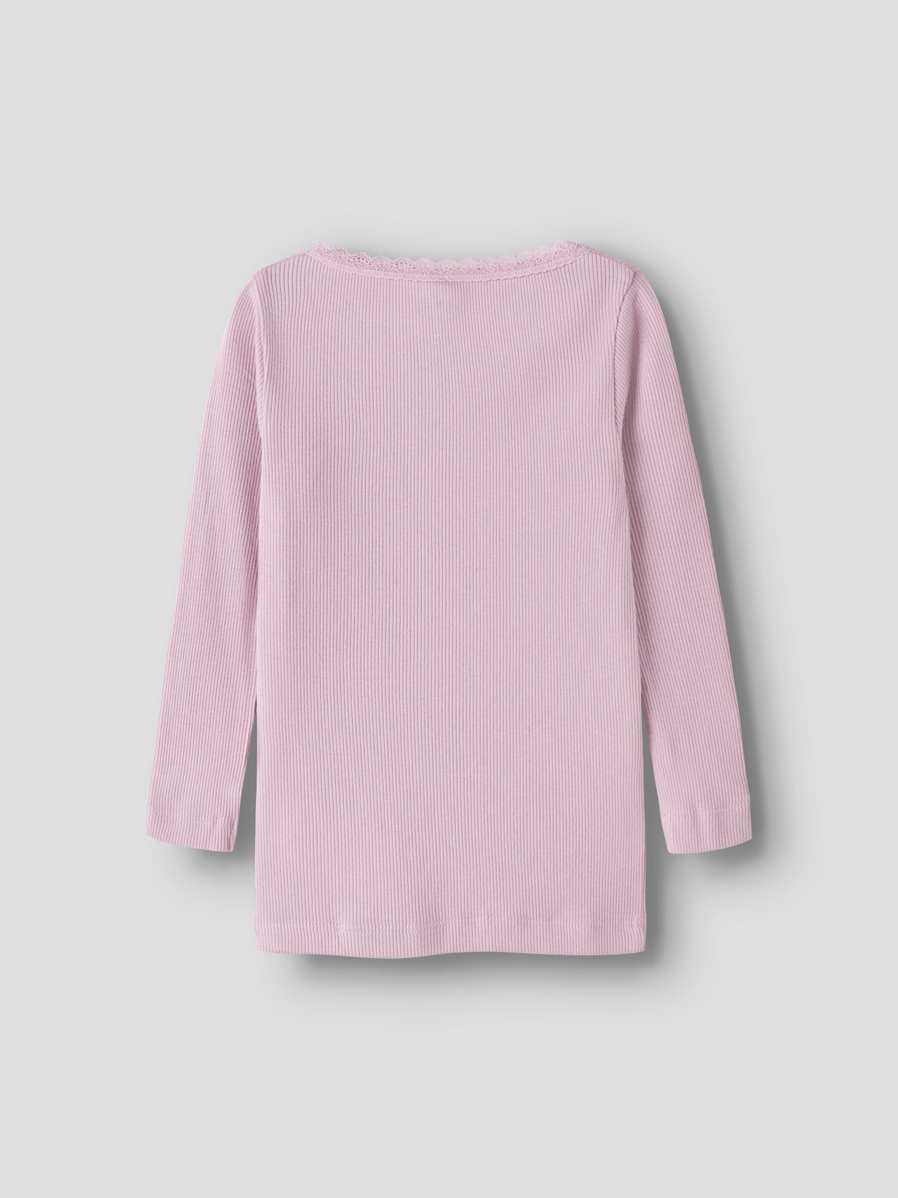 Name It Langarmshirt NMFKAB LS TOP NOOS in Feinripp und mit süßer Spitzenkante am Ausschnitt