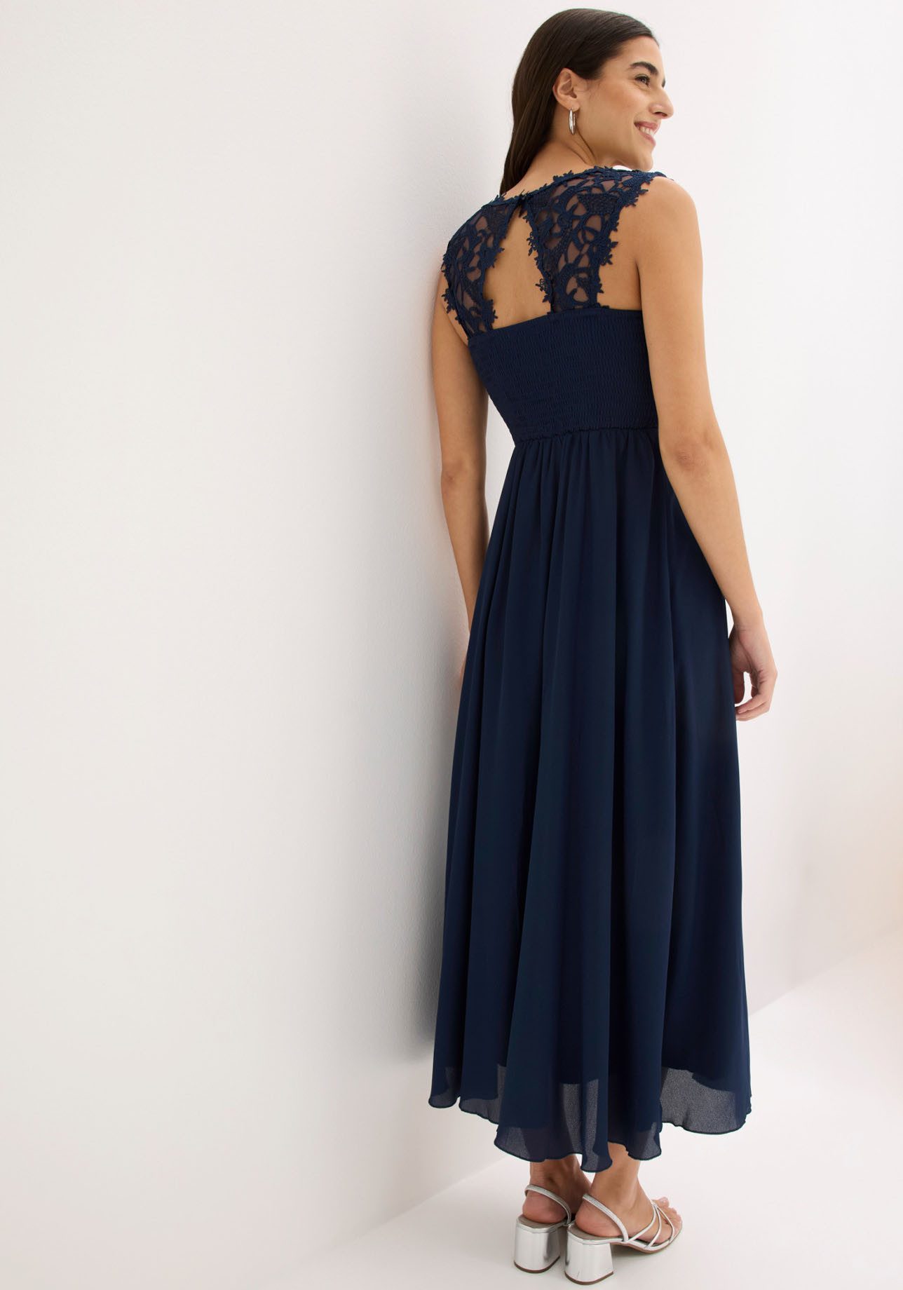 bonprix Maxikleid für festliche Anlässe, vollständig gefüttert, taillierte Passform