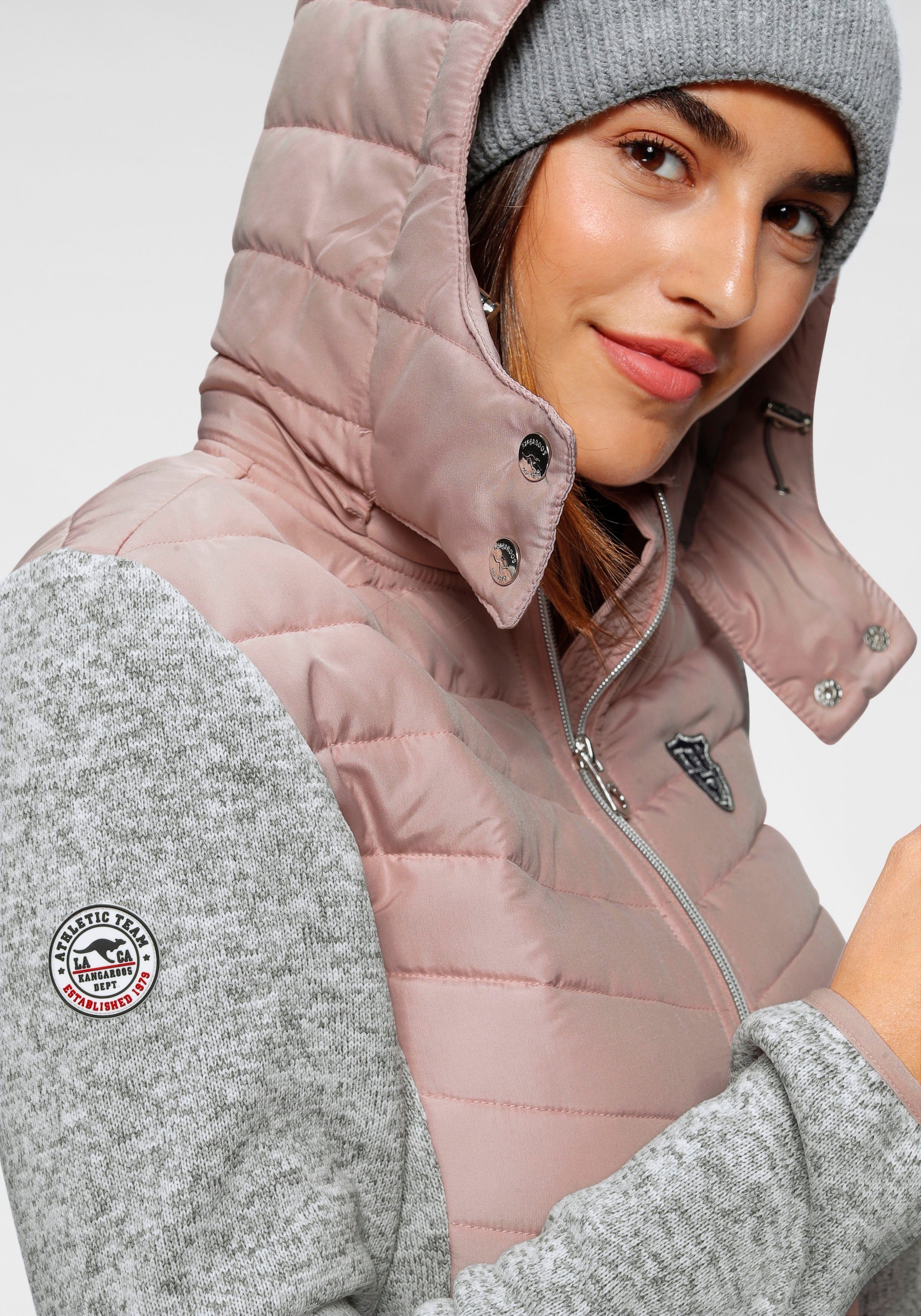 KangaROOS Langjacke im trendigen 2-In-1 aus (Jacke nachhaltigem Look Material) grau-rosa