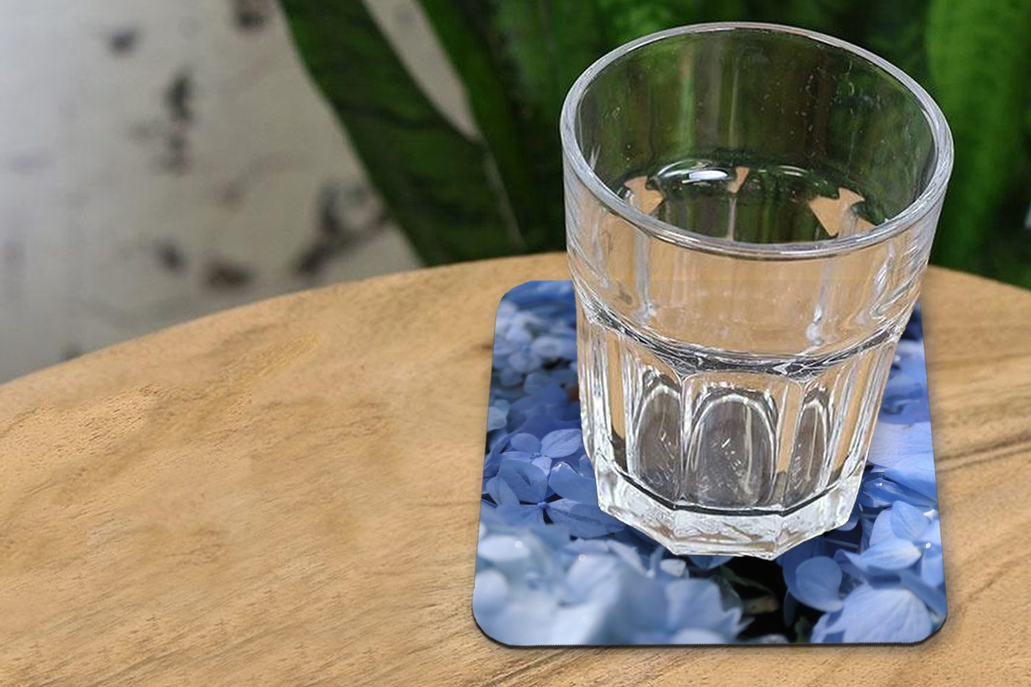MuchoWow Glasuntersetzer Blaue Hortensien mit Zubehör Gläser, Untersetzer, Tasse Glasuntersetzer, Tischuntersetzer, für 6-tlg., Wassertropfen, Korkuntersetzer