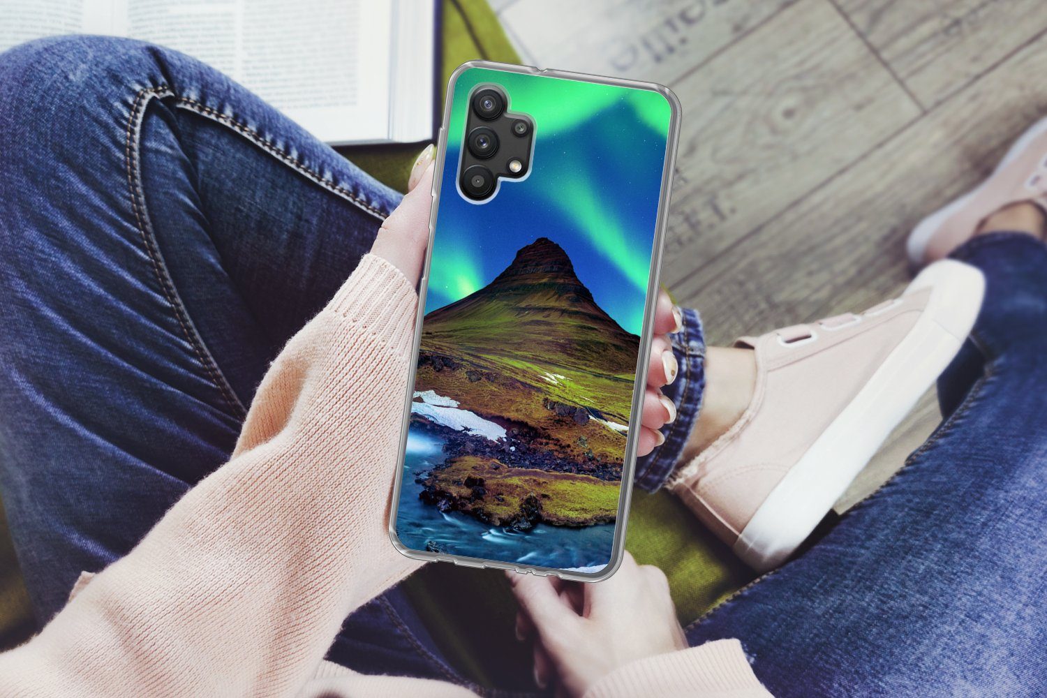 MuchoWow Handyhülle für Samsung Galaxy A32 5G Nordlicht - Sternenhimmel - Island - Berg -, Smartphone-Bumper, Print, Handy Schutzhülle Dünn