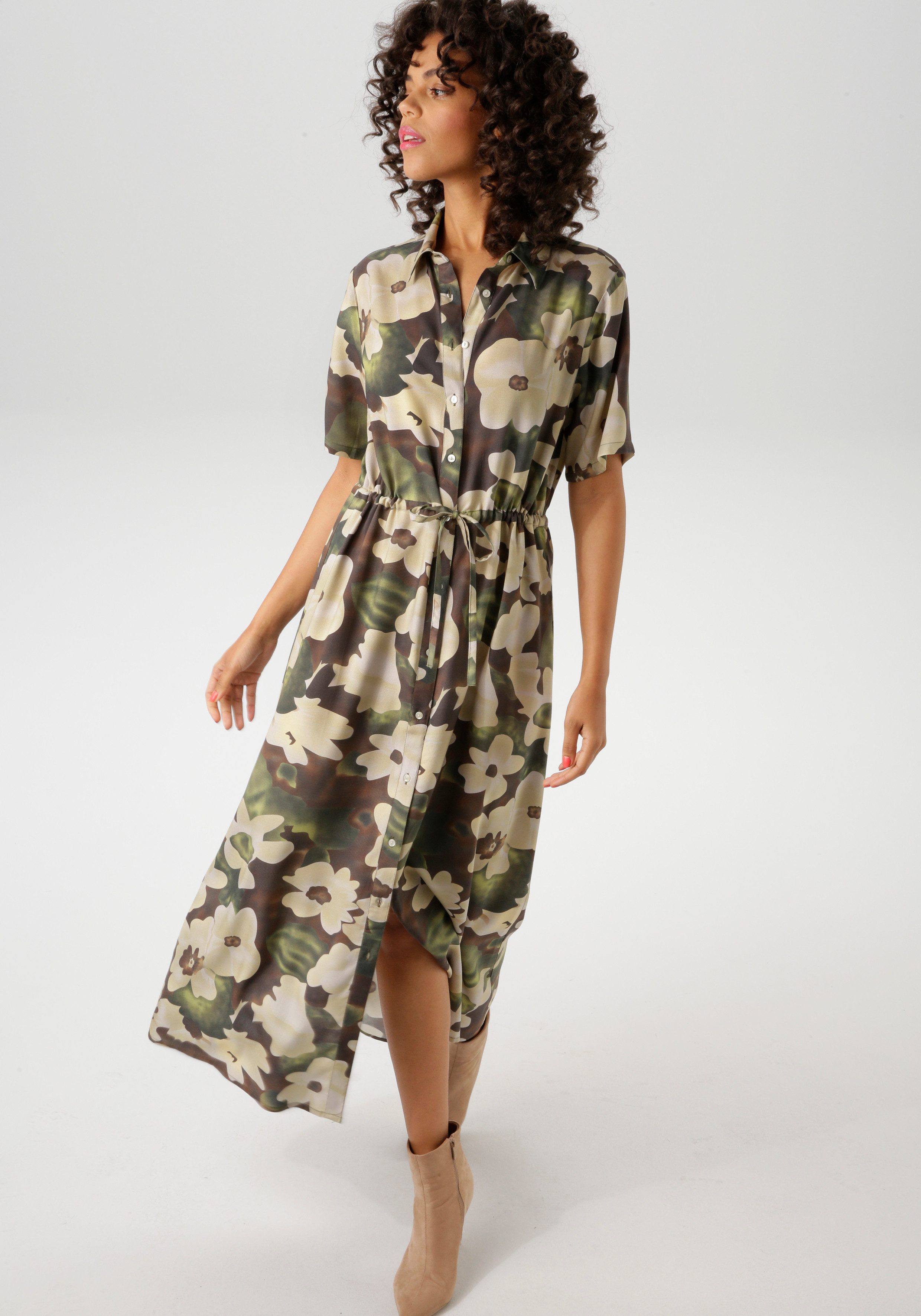 Blusenkleid