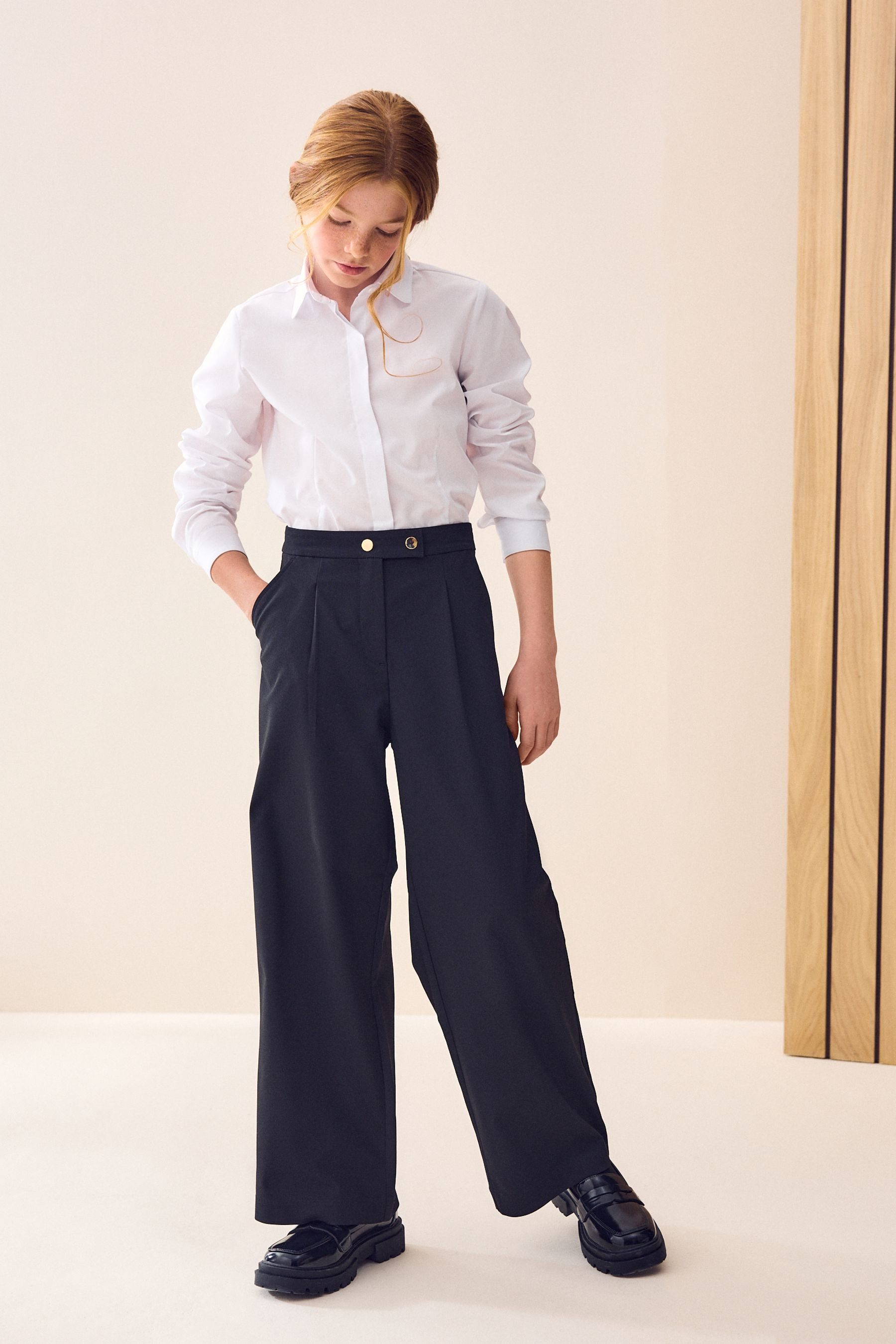 Next Palazzohose Kürzere Hose mit weitem Bein, Senior-Schulhose (1-tlg)