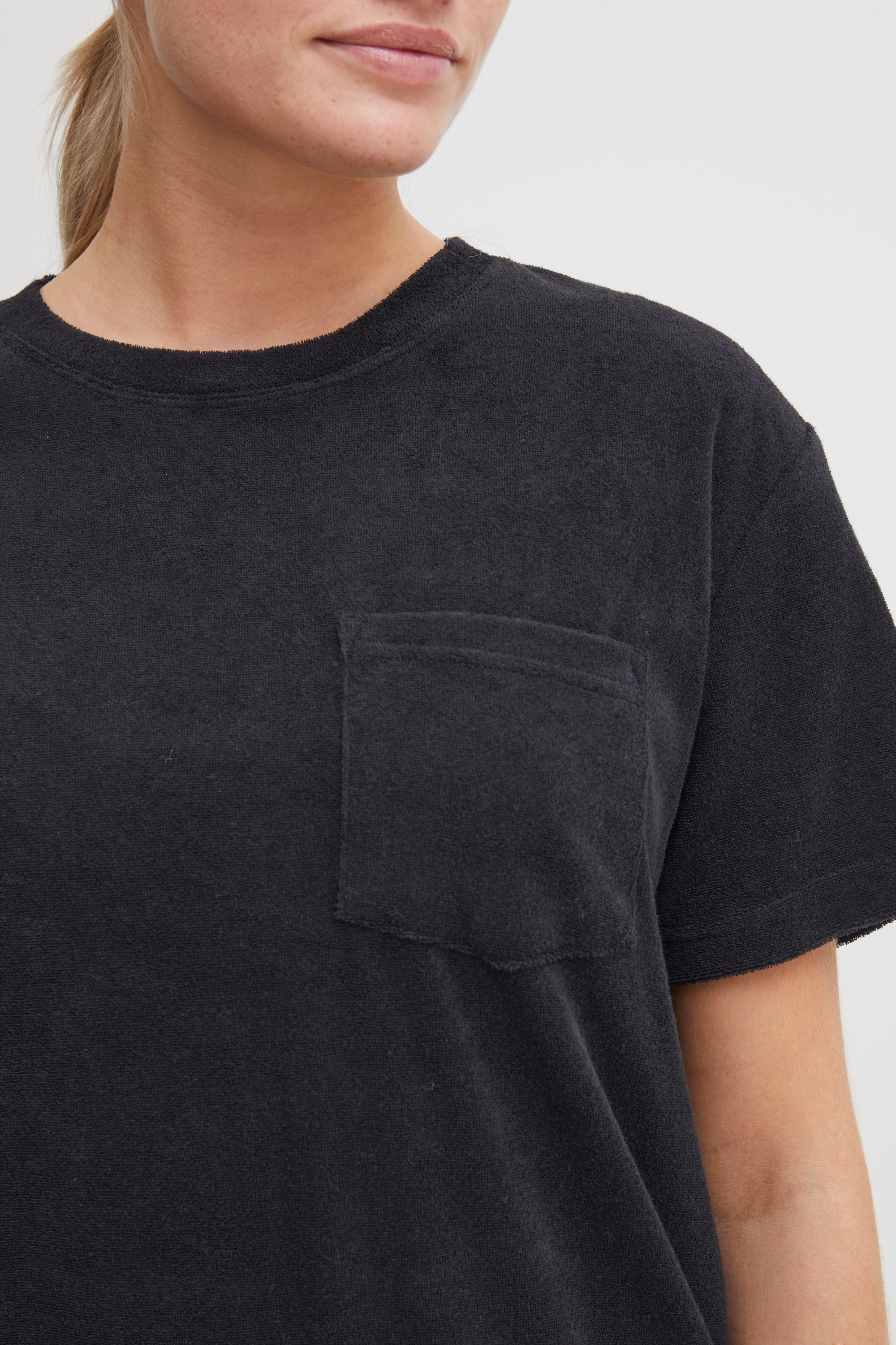 OXMO T-Shirt OXFrika Modisches Oberteil