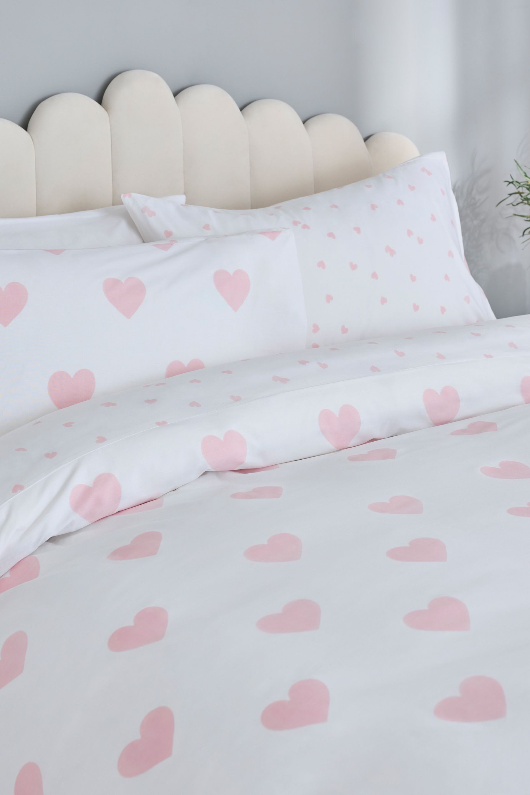 Next Bett-Set Wendbarer Bettbezug und Kissenbezug mit Herzmotiv, Bezug: Polyester (recycelt), Baumwolle