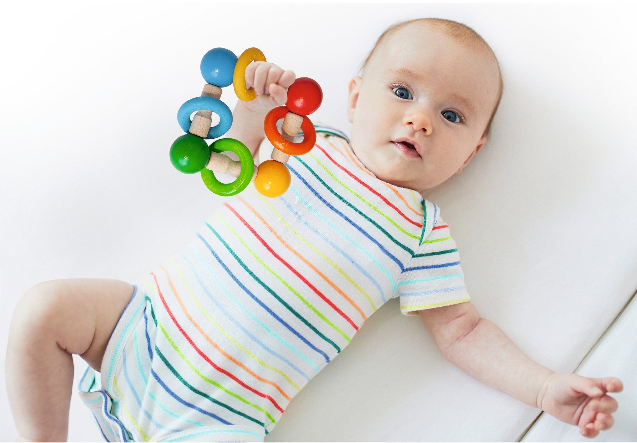 Eichhorn Greifspielzeug mit Ringen Baby Greifling 100017048 Babywelt