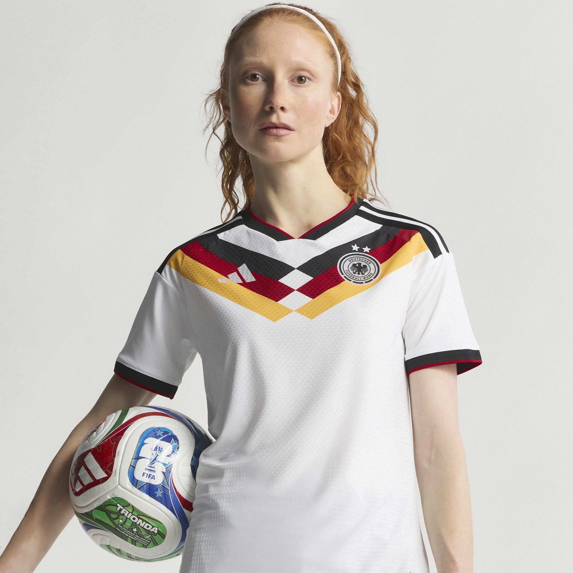adidas Performance Fußballtrikot DEUTSCHLAND 26 AUTHENTIC HEIMTRIKOT FRAUENTEAM (1-tlg)