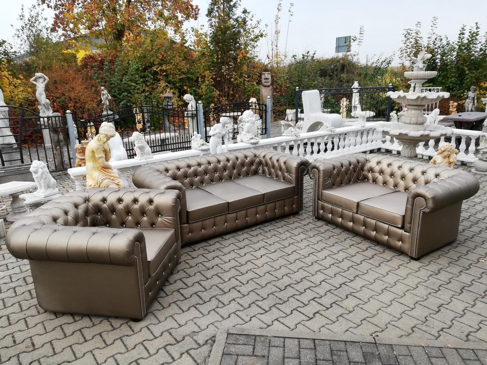 JVmoebel Chesterfield-Sofa Leder Sofa in Gold mit Chesterfield-Design, Made in Europa