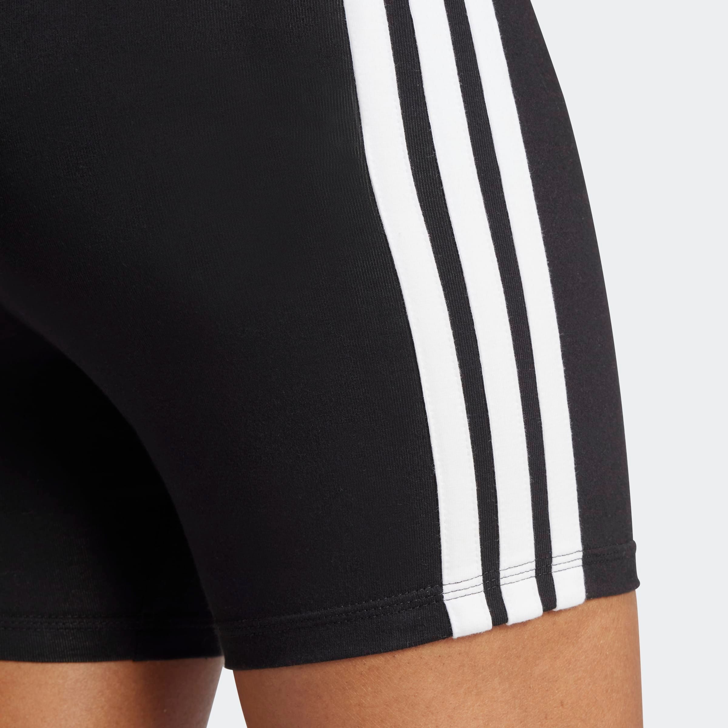 adidas Sportswear Trainingstights ESSENTIALS 3-STREIFEN HIGH WAISTED KURZE LEGGINGS kurze Leggings, mittelhoher Bund, flacher, elastischer Bund