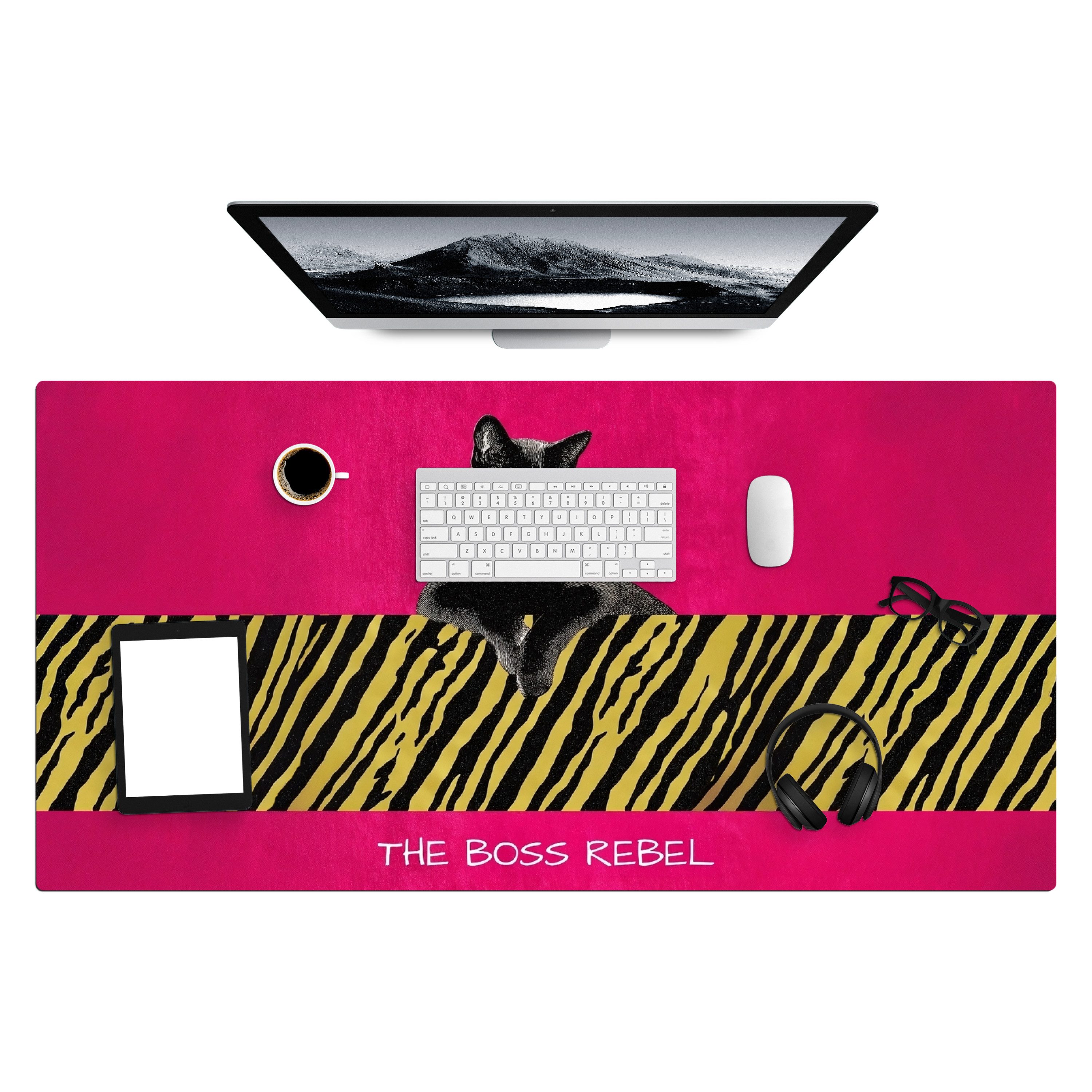MuchoWow Gaming Mauspad Katze - Boss - Rosa - Tigerdruck (1-St), Gaming Mauspad XXL, Schreibtischunterlage, Gaming Zubehör, 120x60 cm