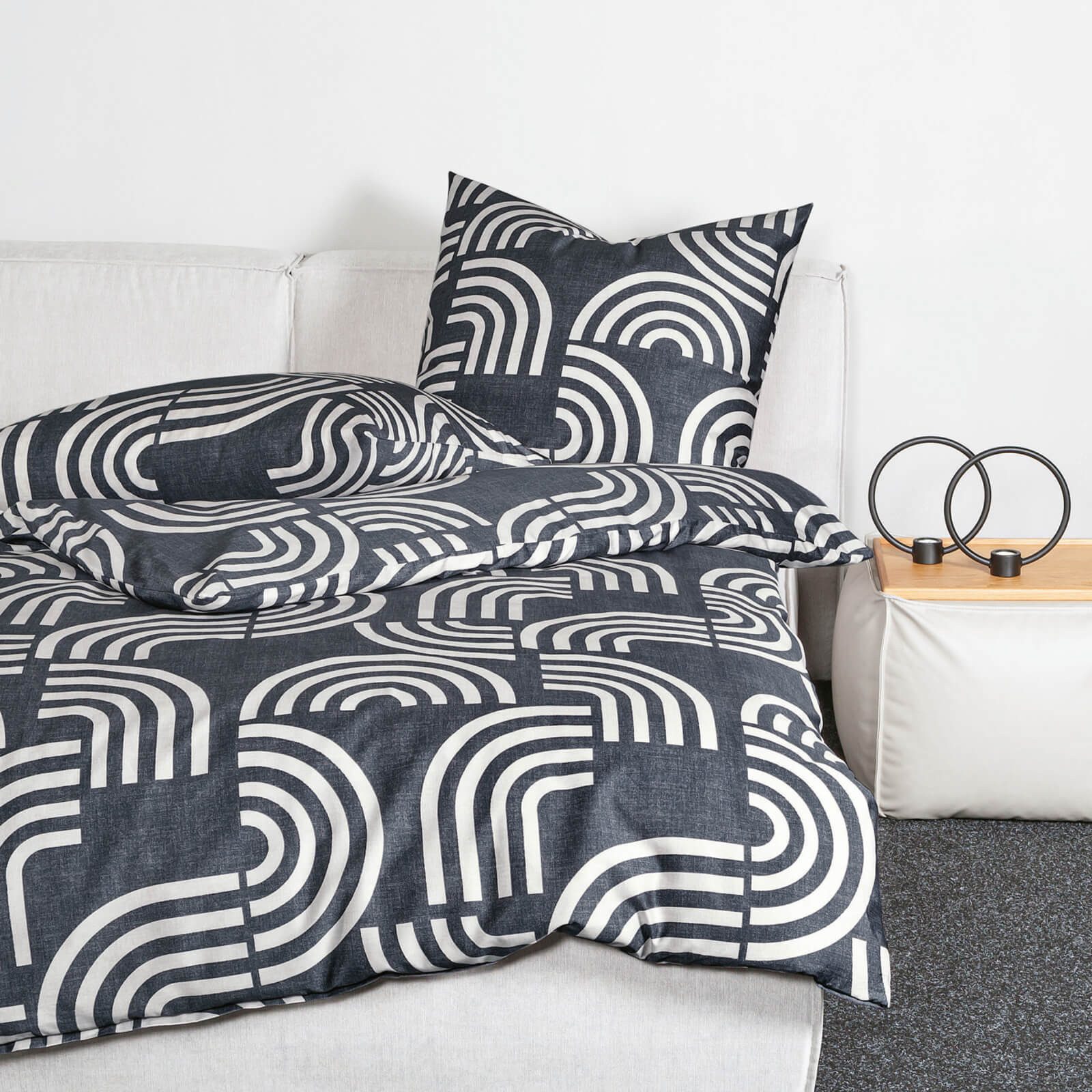 Janine Bettwäsche Palermo 31150 08 Graphit Sand, Mako-Satin, 2 teilig, Halbkreisbögen, Streifen