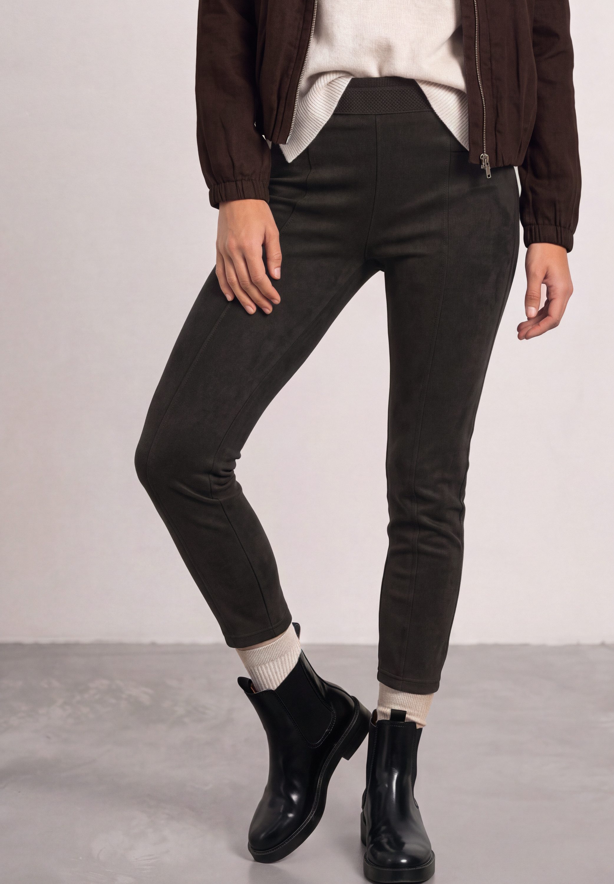 STREET ONE Stoffhose Style Hope Skinny Leg Hose aus Velours
