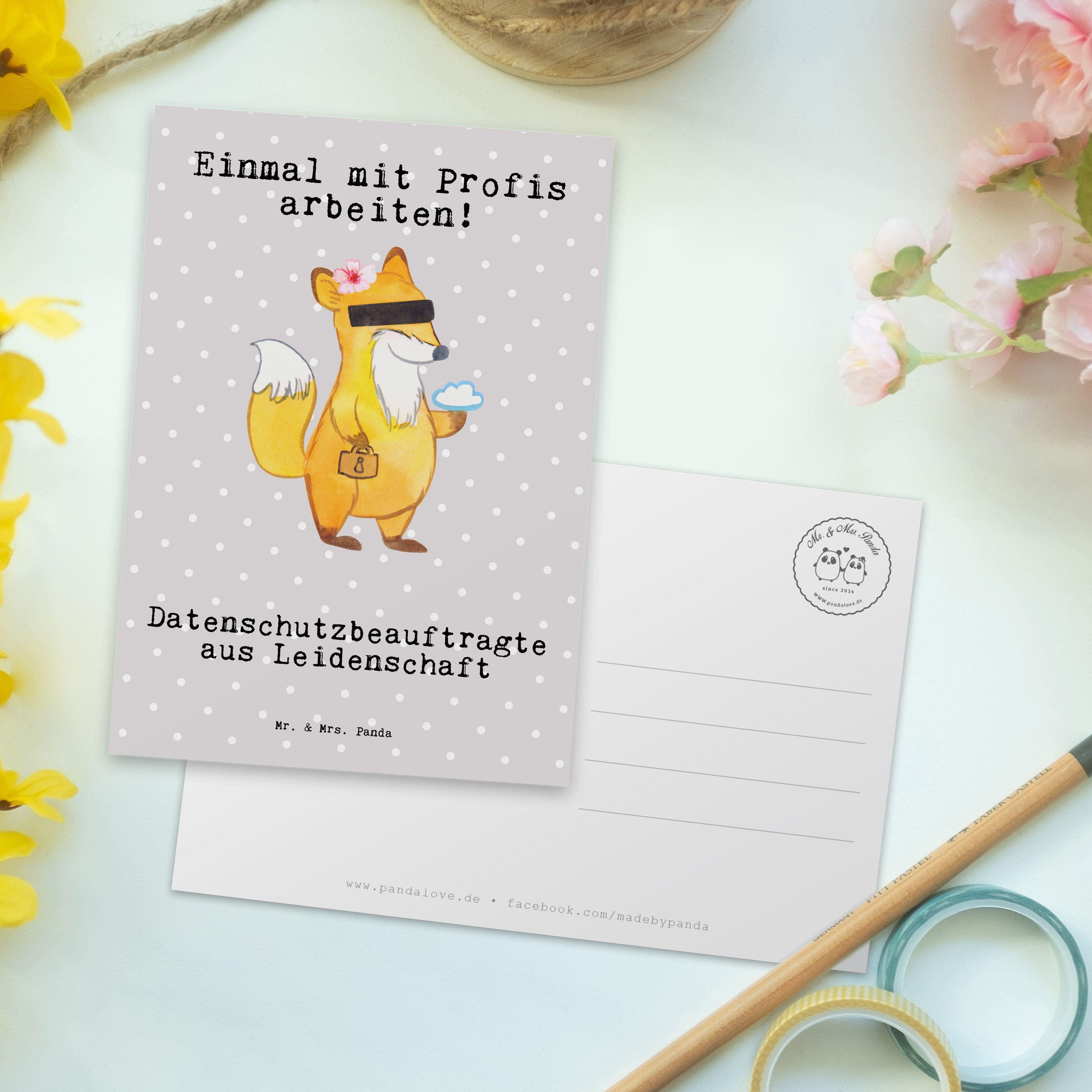 Mr. & Mrs. Panda Postkarte Pastell Datenschutzbeauftragte Grau - aus - Leidenschaft Gr Geschenk