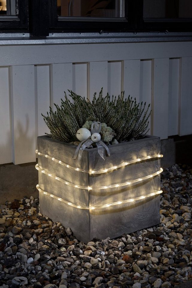 KONSTSMIDE LED-Lichterschlauch Weihnachtsdeko aussen, 96-flammig, 6 m, mit  Lichtsensor und 6h und 9h Timer, 96 warm weiße Dioden, Batteriebetriebener  Artikel für den Innen- und Außenbereich