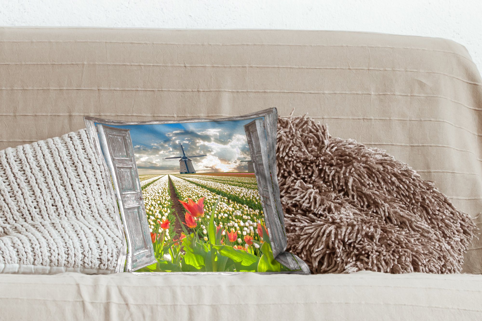 mit Frühling - Wohzimmer, Füllung Mühle für Blumen Deko, Dekokissen MuchoWow Zierkissen - - Ausblick, Sofakissen Schlafzimmer,