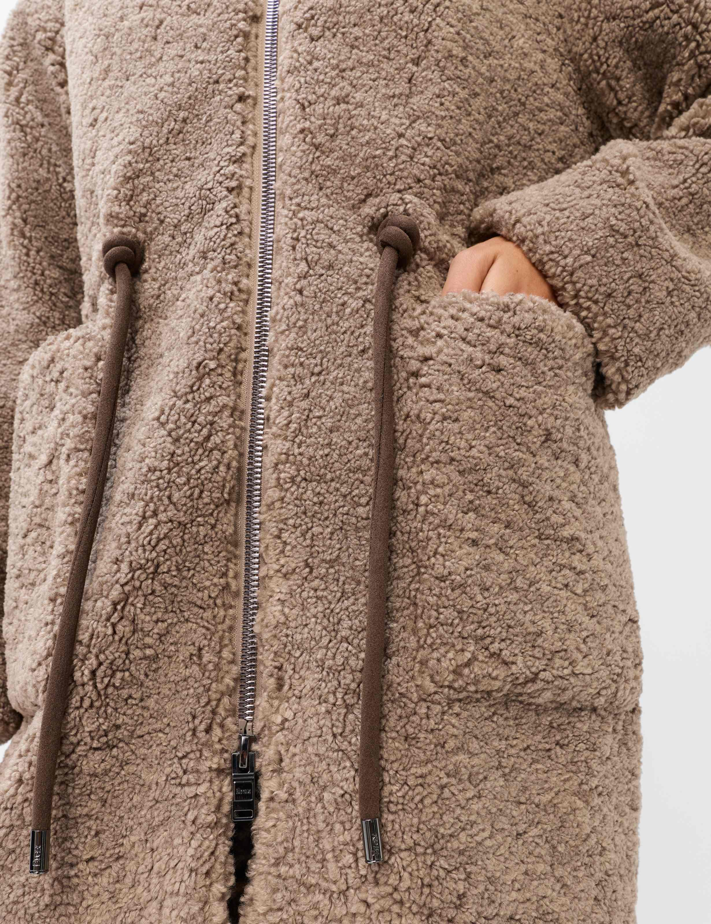 Brax Funktionsmantel Style YASMIN Cosy & Cool: Teddyfellmantel – Bild 5 von 5