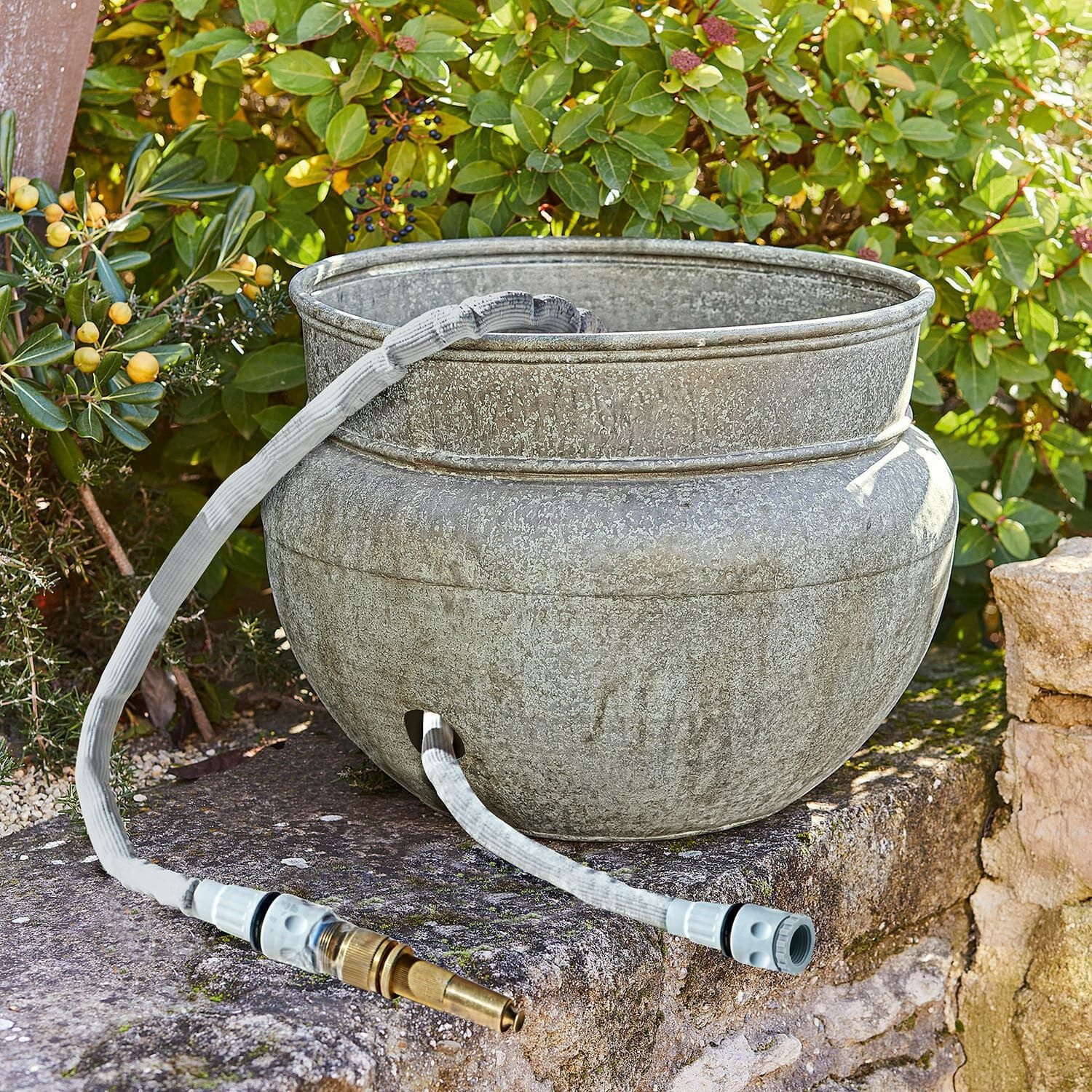 Mirabeau Gartenfigur Gartenschlauchtopf Prebbleton antikgrau günstig online kaufen