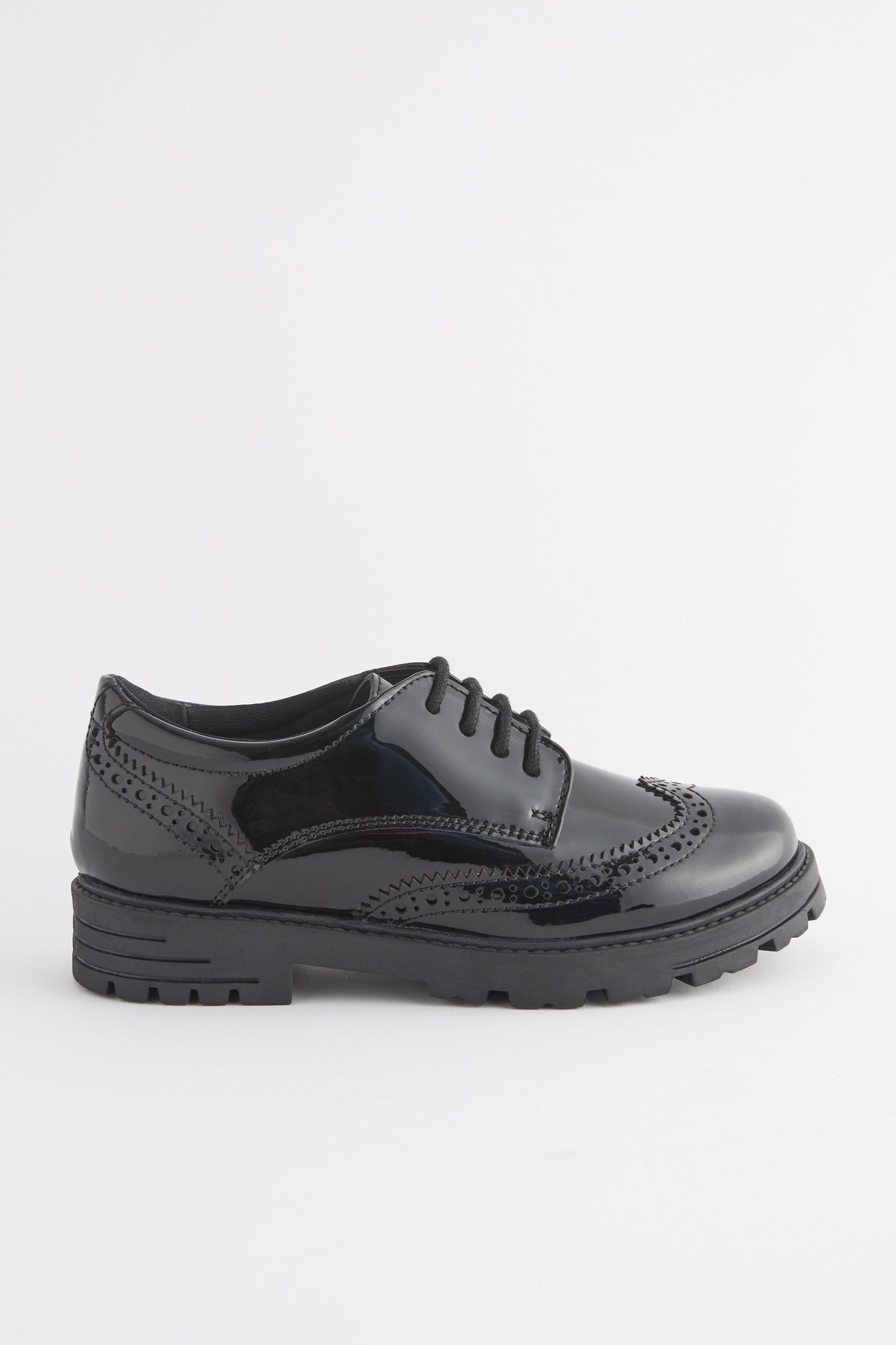 Next Markante Schnür-Brogues aus Leder, weite Passform Budapester