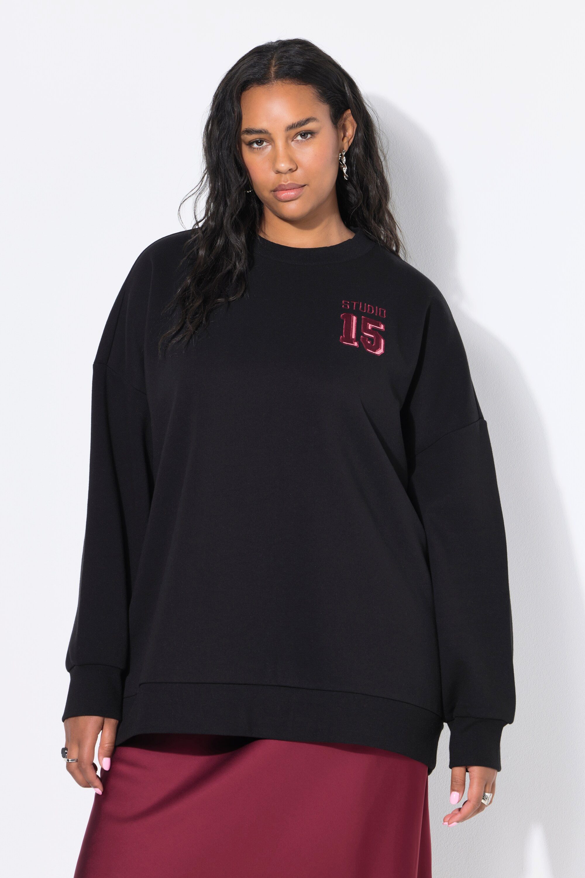 Studio Untold Sweatshirt Sweatshirt oversized Satin-Zahl günstig online kaufen