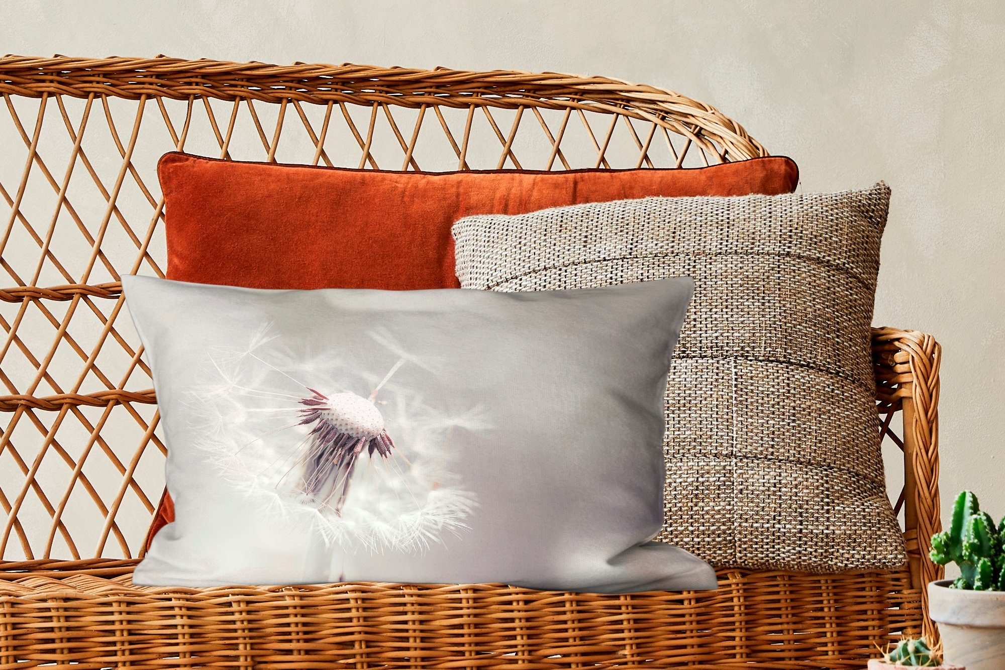 Weißer Samen mit Dekoration, Löwenzahn Dekokissen hellem Schlafzimmer Dekokissen Füllung, mit auf Wohzimmer MuchoWow Zierkissen, Hintergrund,