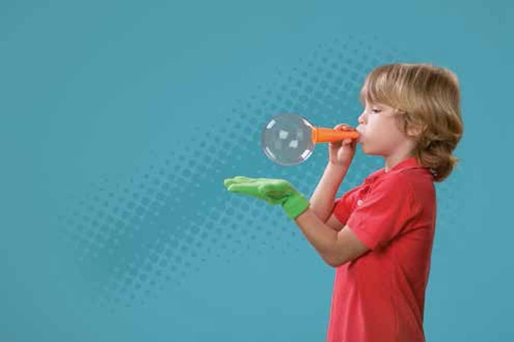 Luna24 simply great ideas... Seifenblasenspielzeug Seifenblasen zum Anfassen mit Handschuh und Zubehör, Magische Seifenblasen zum Anfassen