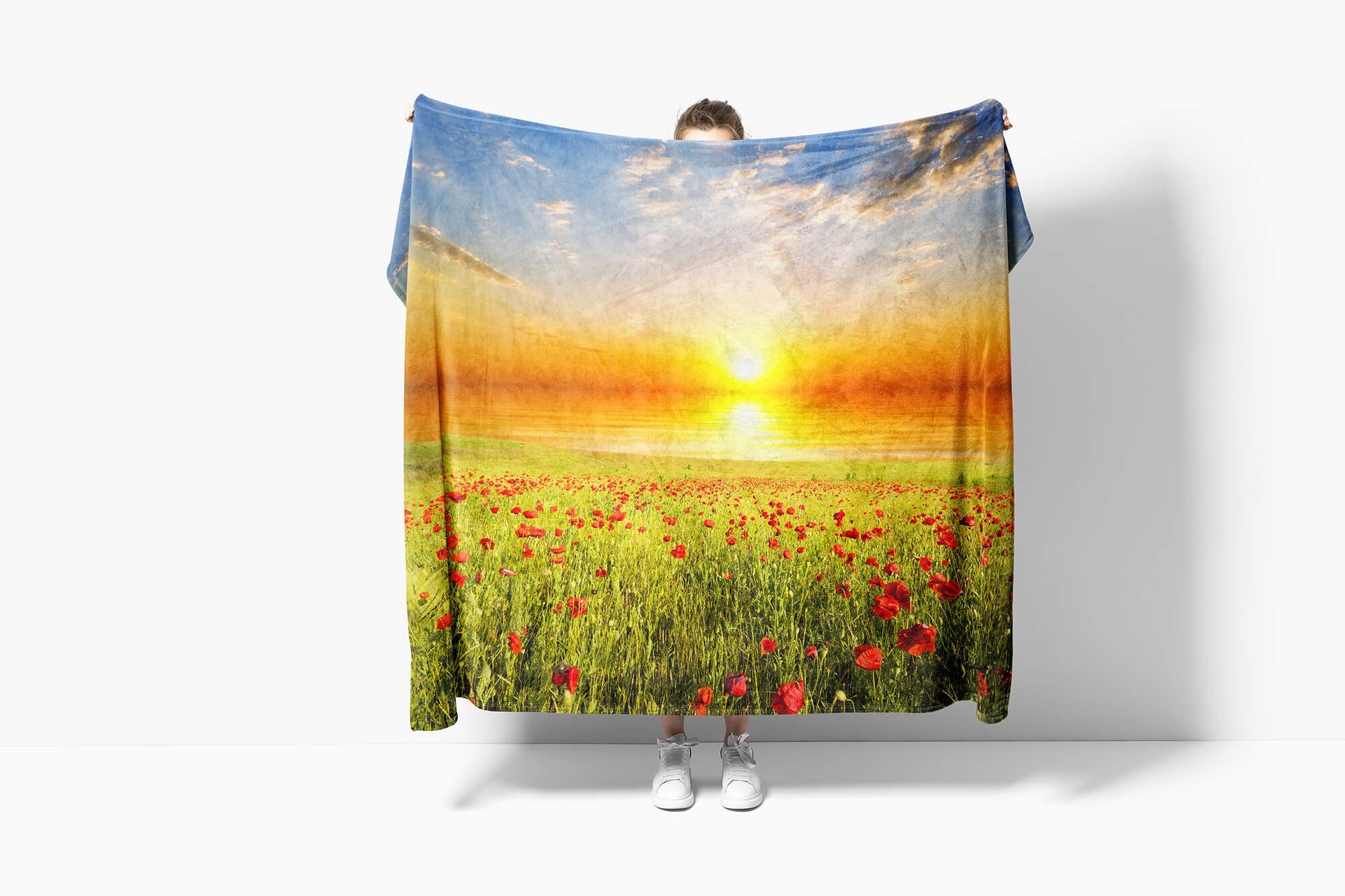 Baumwolle-Polyester-Mix Handtücher Meer Fotomotiv Kuscheldecke Handtuch Art (1-St), Strandhandtuch Saunatuch Sinus So, Blumenfeld mit Handtuch