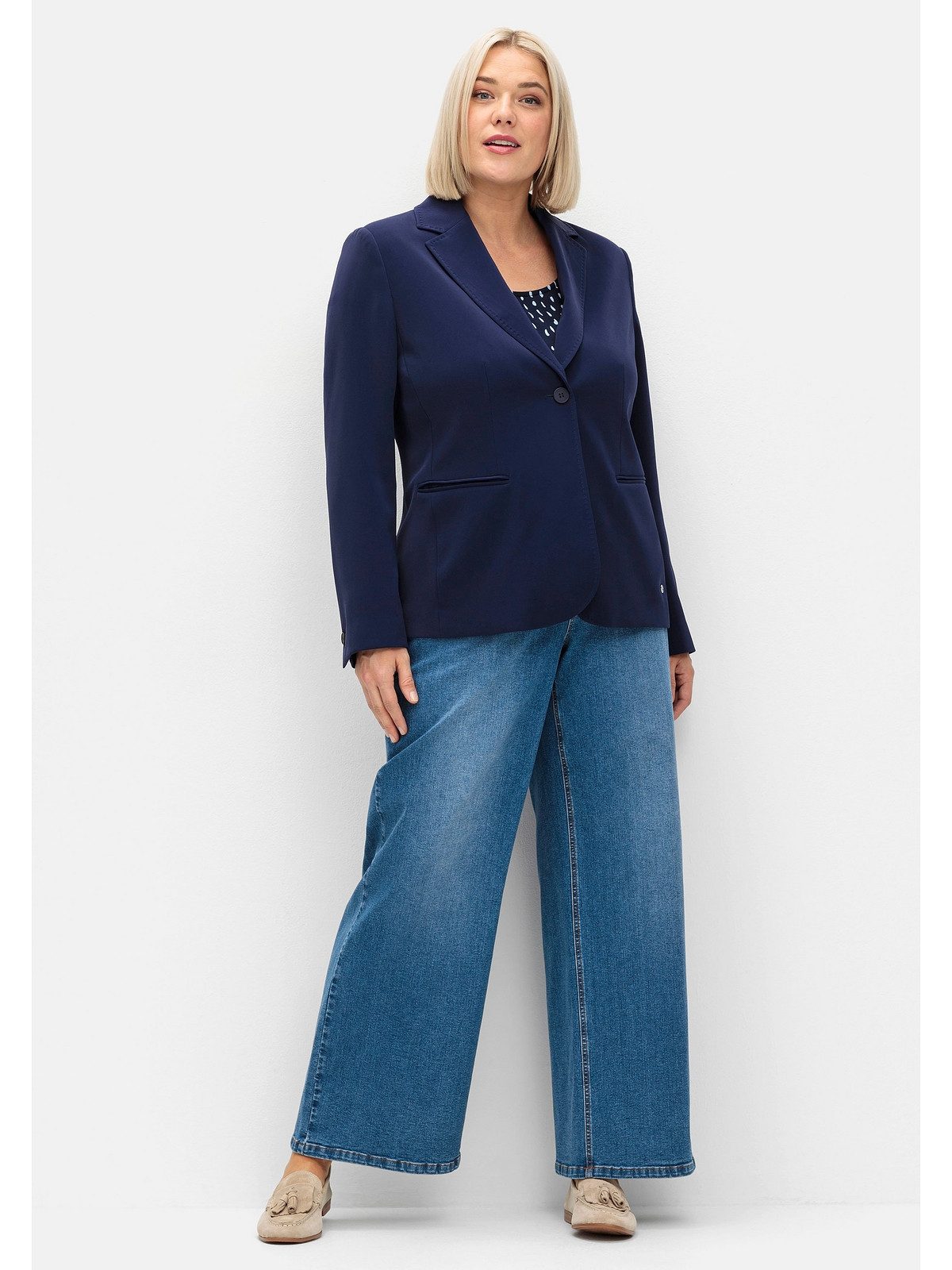 Sheego Kurzblazer Große Größen in taillierter Form