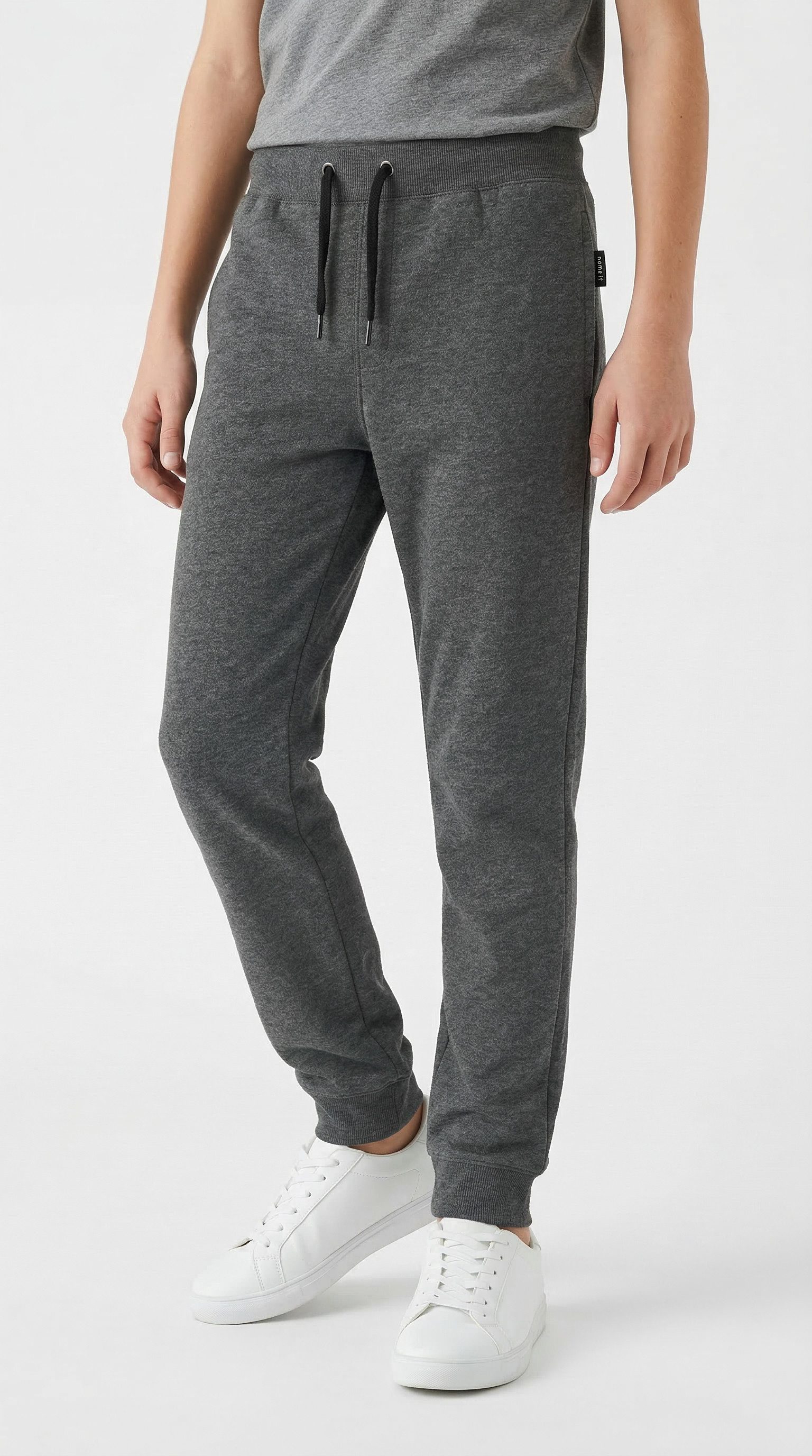 Name It Jogginghose NKMSWEAT für Jungen mit verstellbarem Bund und Kordelzug unifarben, casual, regular fit, Baumwollmix, Rundhals