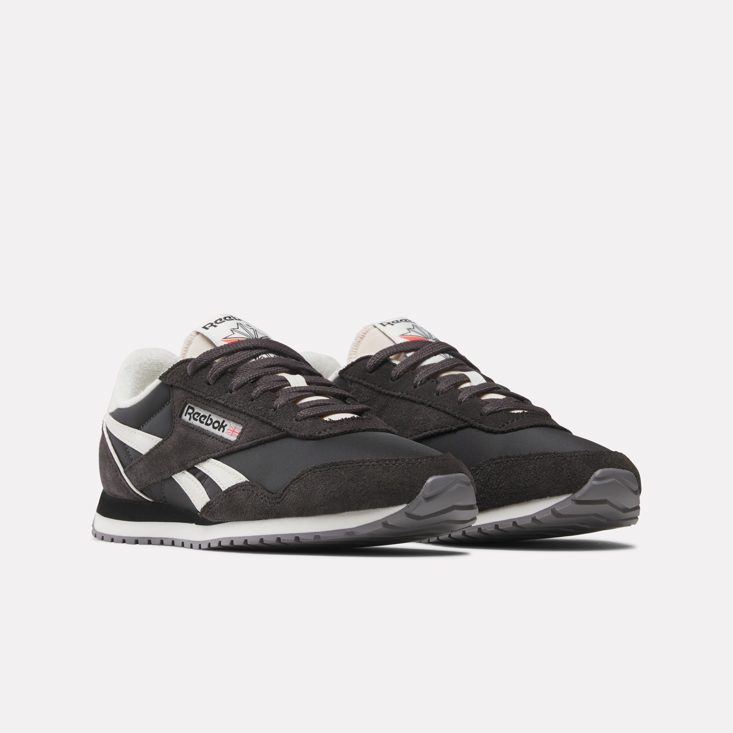 CLASSIC AZ Sneaker