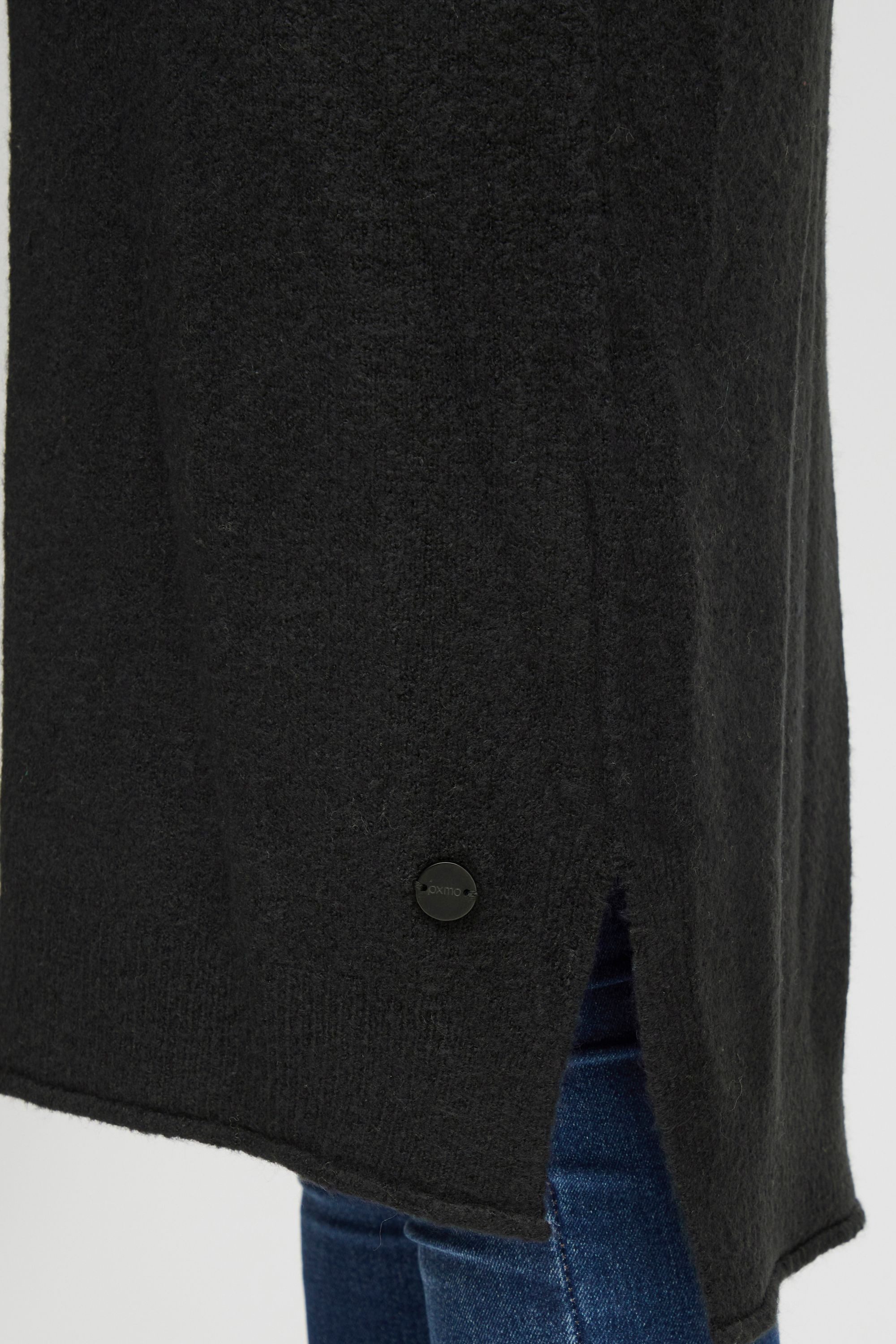 OXMO Strickkleid OXIda Feinstrickkleid mit V-Ausschnitt