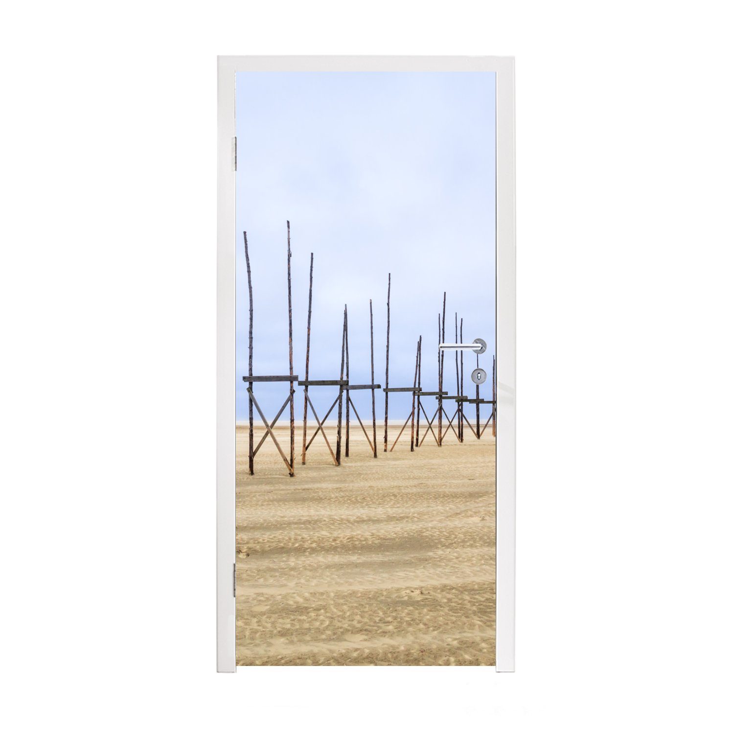 Pfähle Fototapete von Strand für Vlieland, MuchoWow Türaufkleber, Matt, Tür, Türtapete 75x205 am (1 cm St), bedruckt,