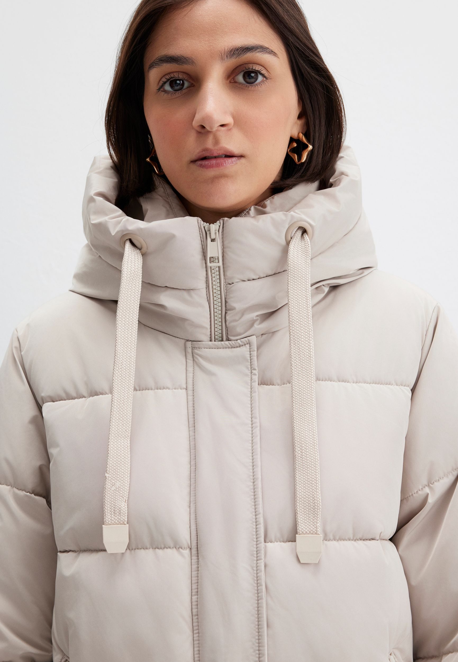 Mavi Winterjacke DamenSteppjacke mit Kapuze und Reißverschlusstaschen (1-St) unifarbenReißverschlussWarme Winterjacke mit SteppungM1110150_JACKET