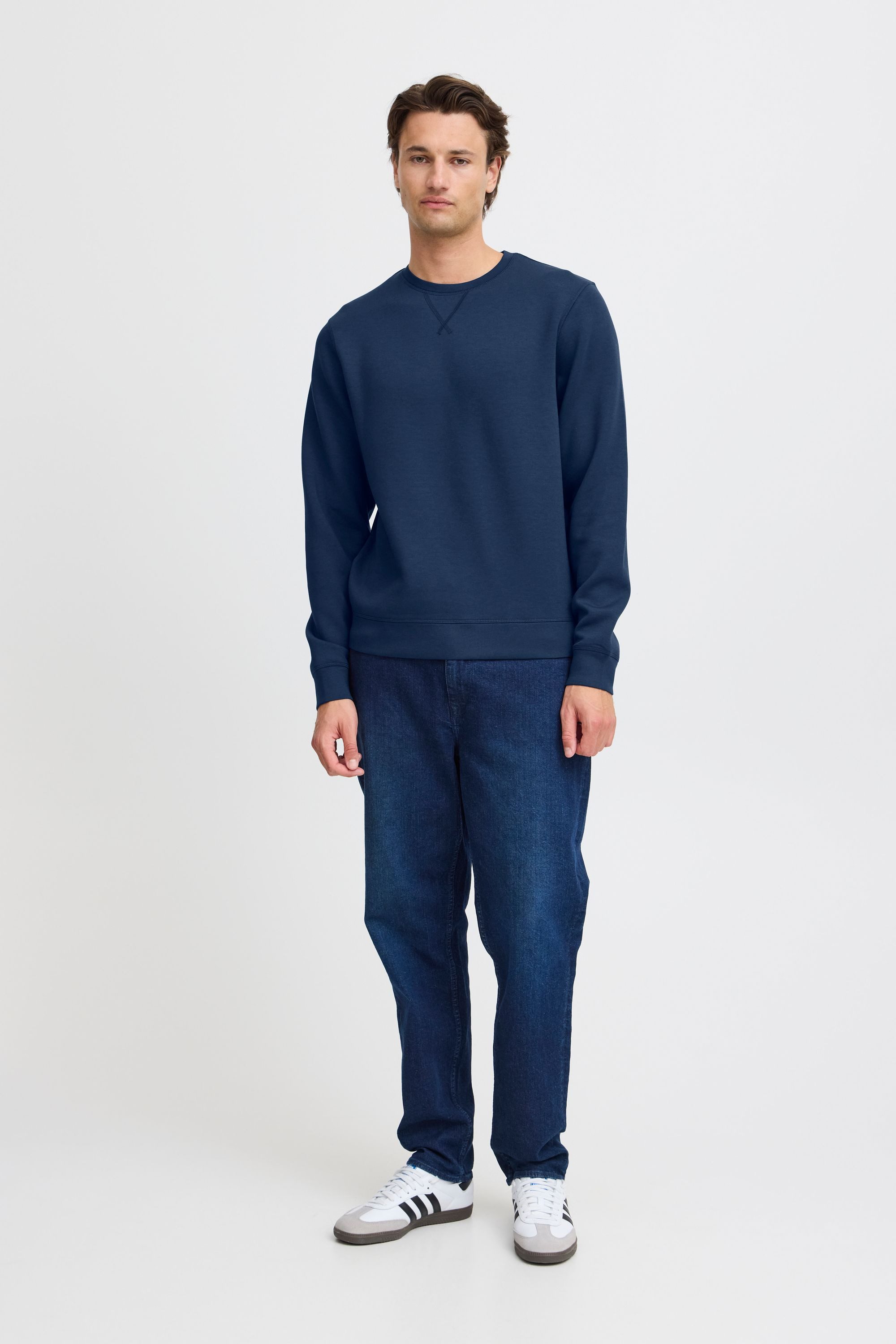 Blend Rundhalspullover BHSweatshirt Klassischer Sweatpullover mit Rundhalsausschnitt