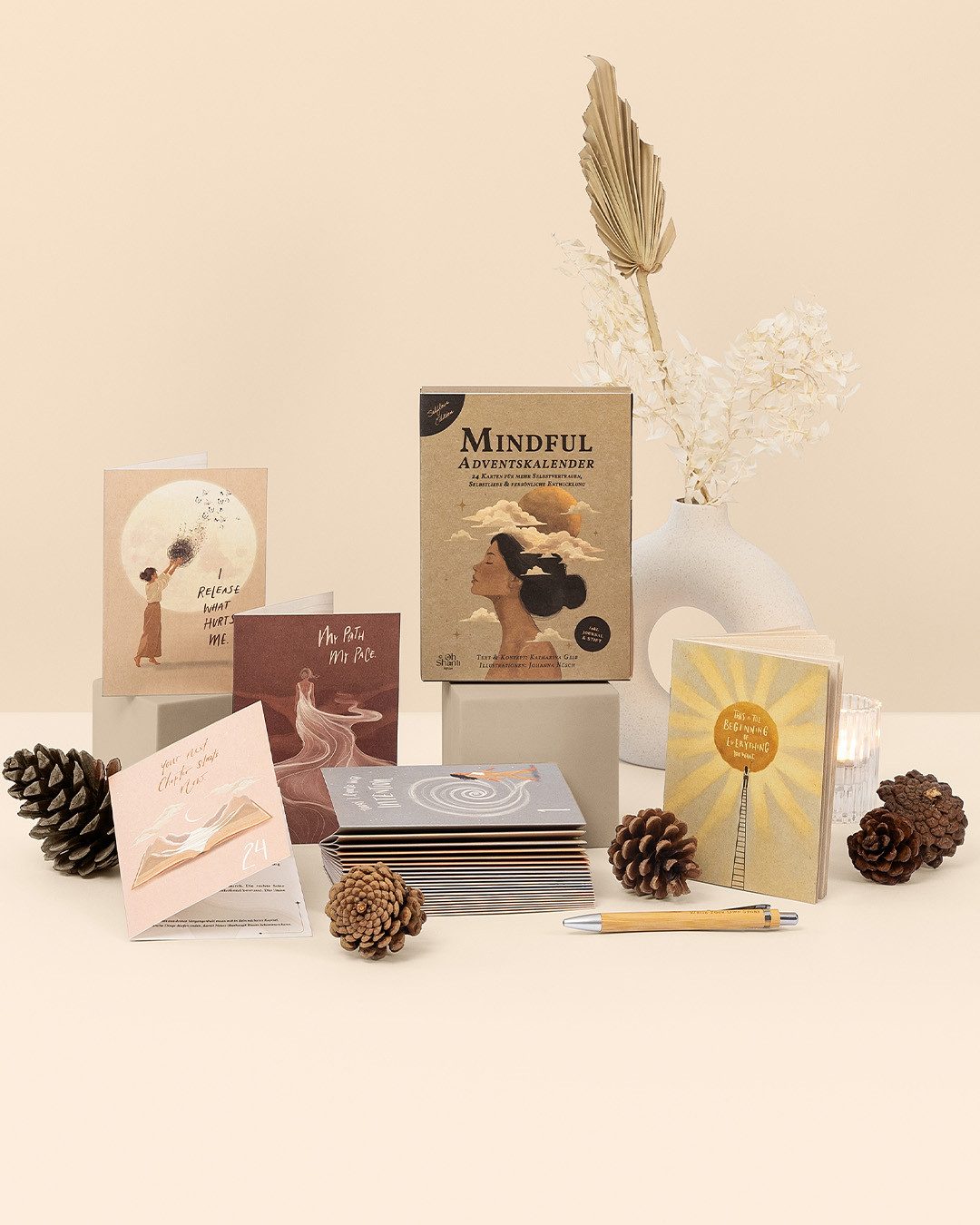 Oh Shanti Adventskalender Mindful Selflove Edition 2026 – Achtsamkeit & Selbstliebe, Selbstliebe-Adventskalender mit 24 Achtsamkeitskarten, Journal & Stift – Bild 3 von 5