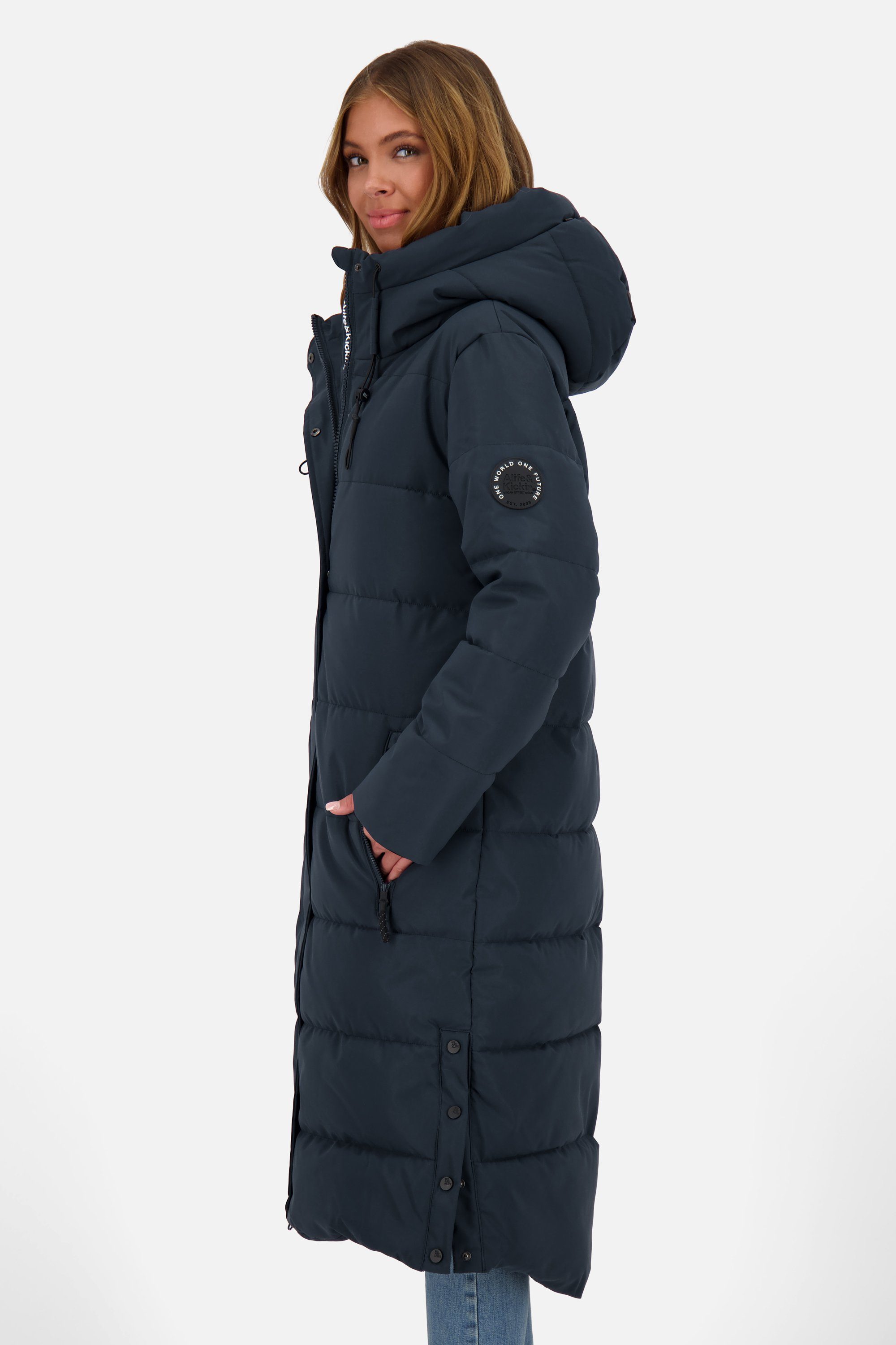 Alife & Kickin Steppjacke Damen KatiaAK A Steppjacke, Winterjacke Langer Wintermantel mit großer Kapuze und regulierbarer Beinfreiheit