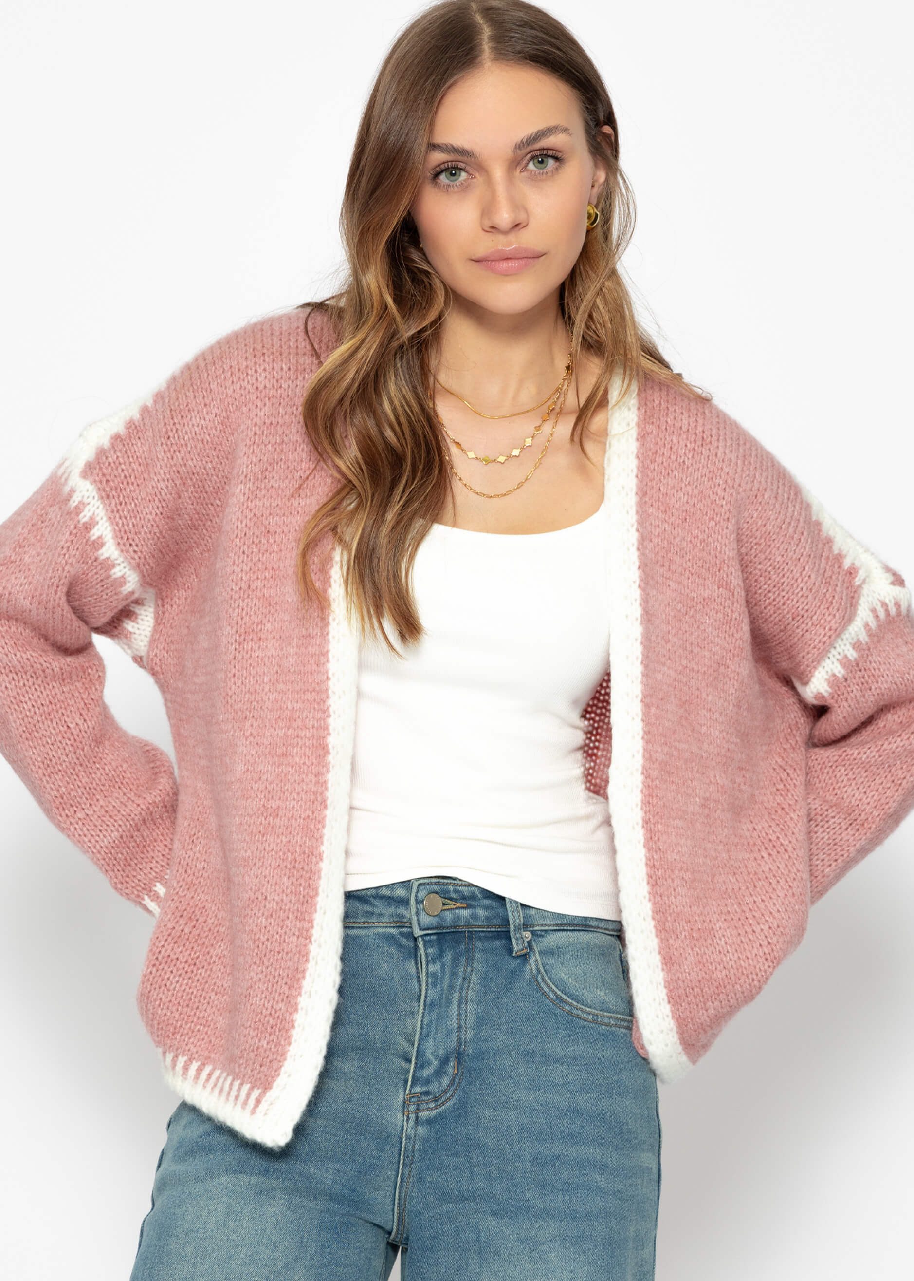 SASSYCLASSY Cardigan Lässige Strickjacke mit markanten günstig online kaufen