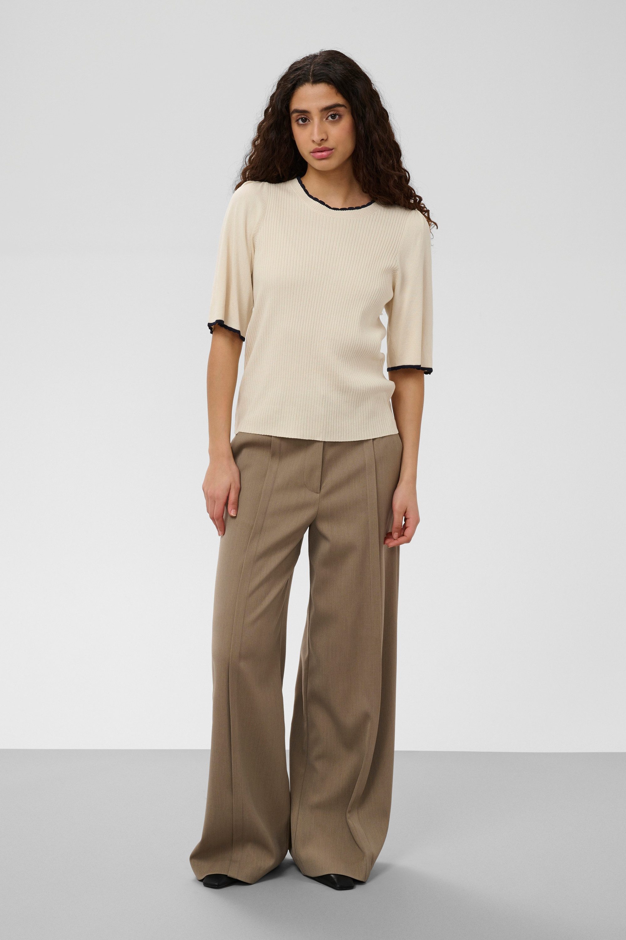 SOAKED IN LUXURY Kurzarmbluse Kurzarm-Bluse SLLysandra