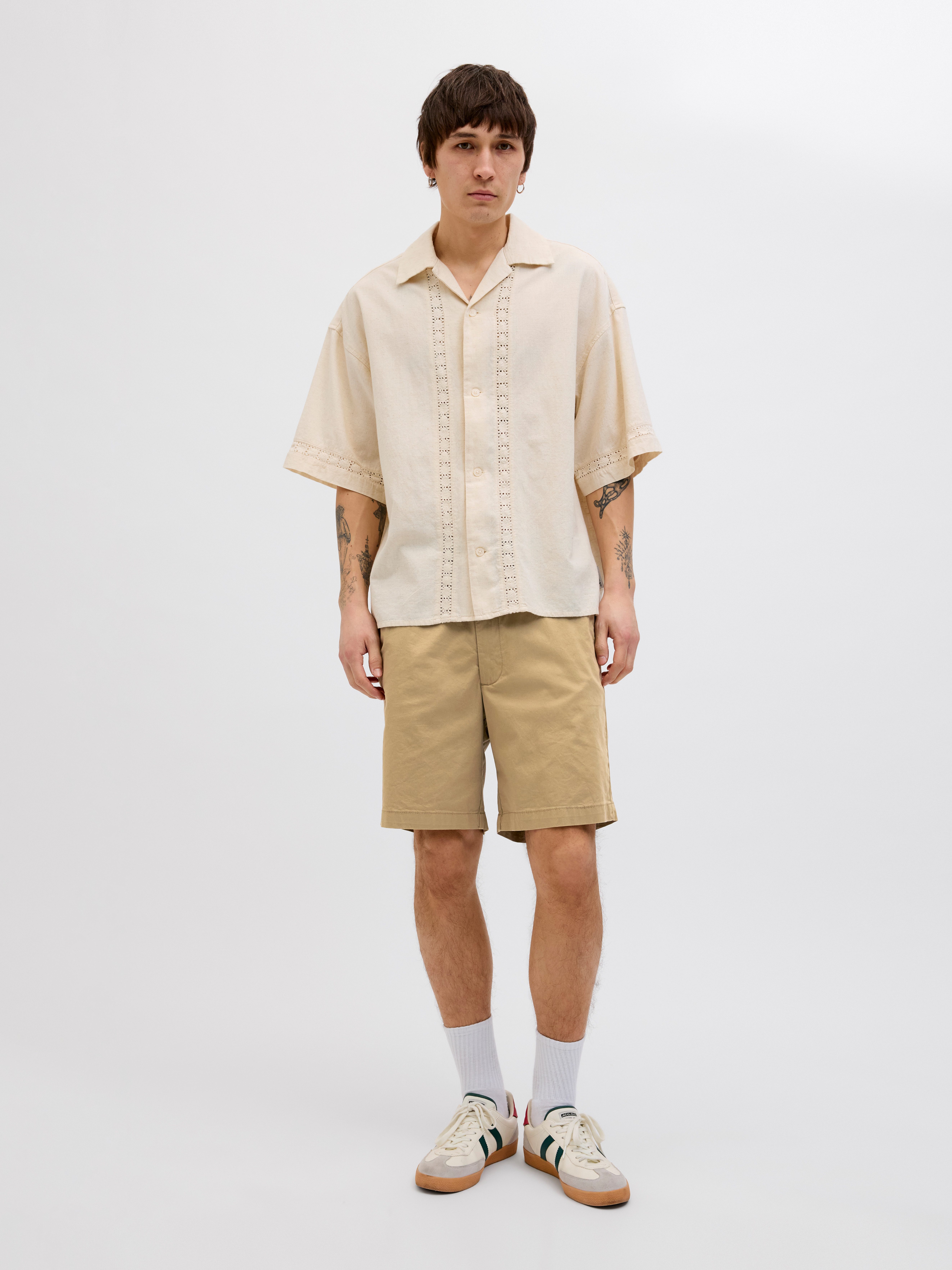 Jack & Jones Shorts JPSJAIDEN CAMPAIGNHYBRIDJOGGERSHORT MID