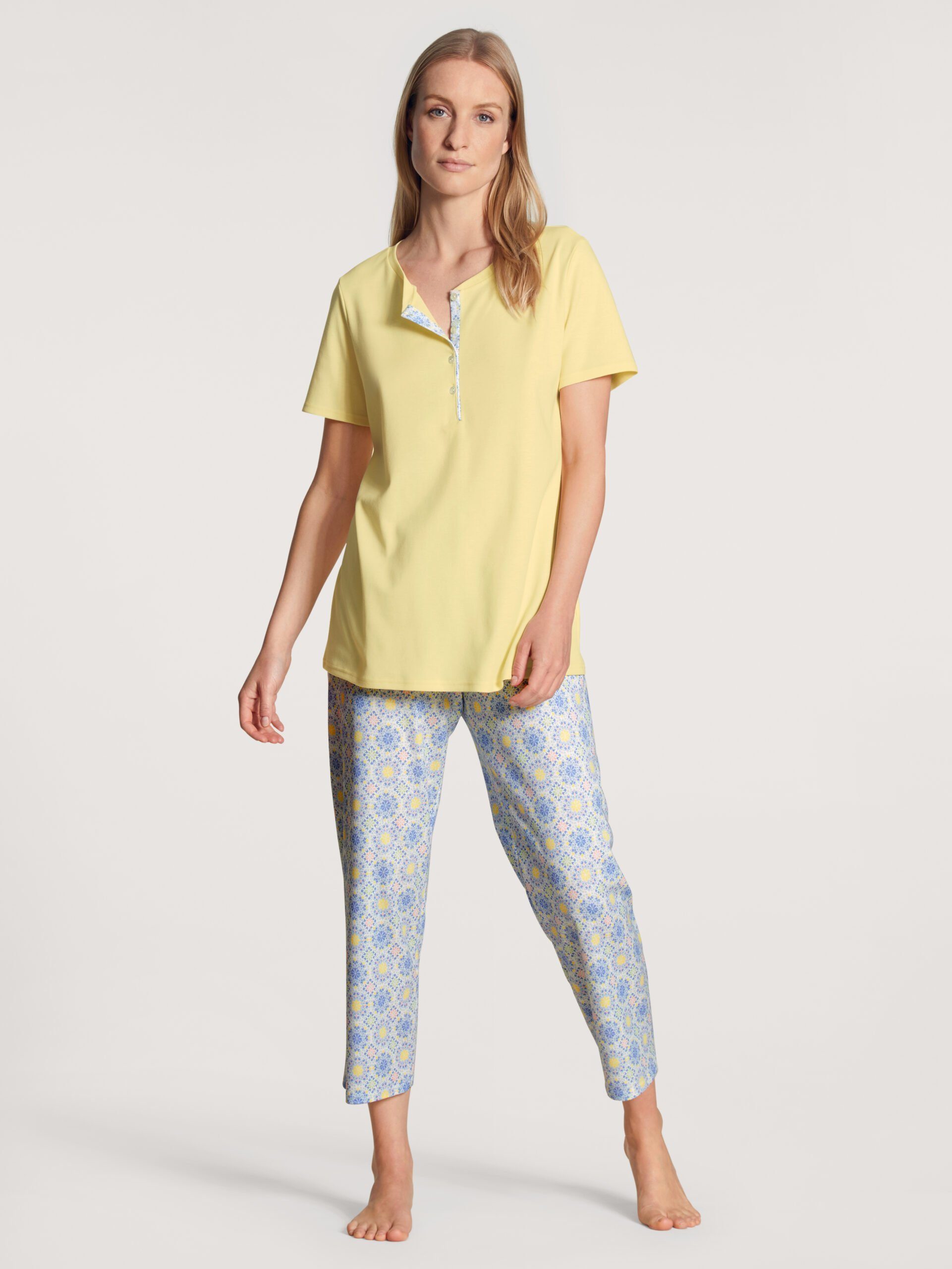 CALIDA Capri-Pyjama Calida 7/8 Pyjama 42357 gelb (1 Stück, 1 tlg., 1 Stück)