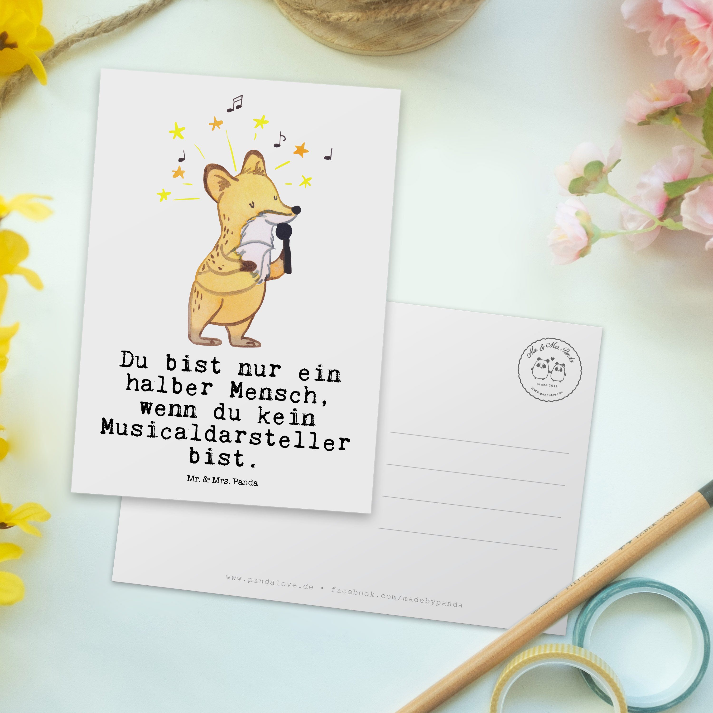 Herz mit Musicaldarsteller Weiß Mr. Panda Geschenkkart Postkarte - Grußkarte, & Geschenk, Mrs. -