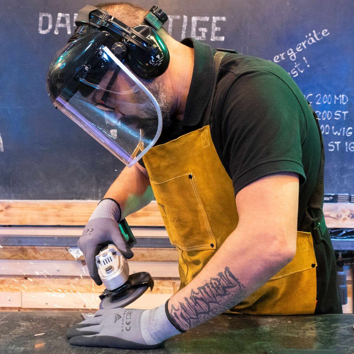 STAHLWERK Schutzhelm Gesichtsschutzschild mit Gesichtsvisier zum Schleifen – Bild 4 von 5