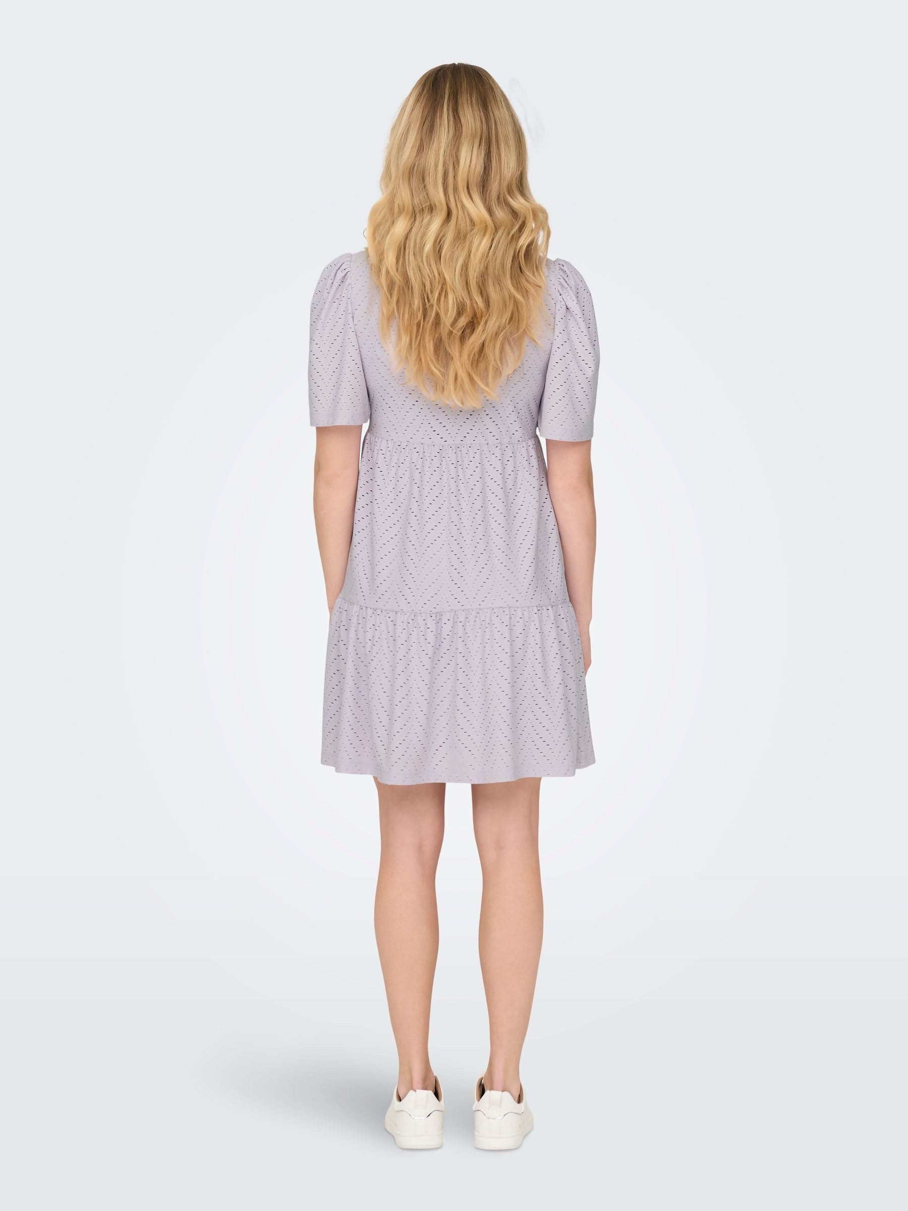 JACQUELINE de YONG Shirtkleid mit Lochstickerei günstig online kaufen