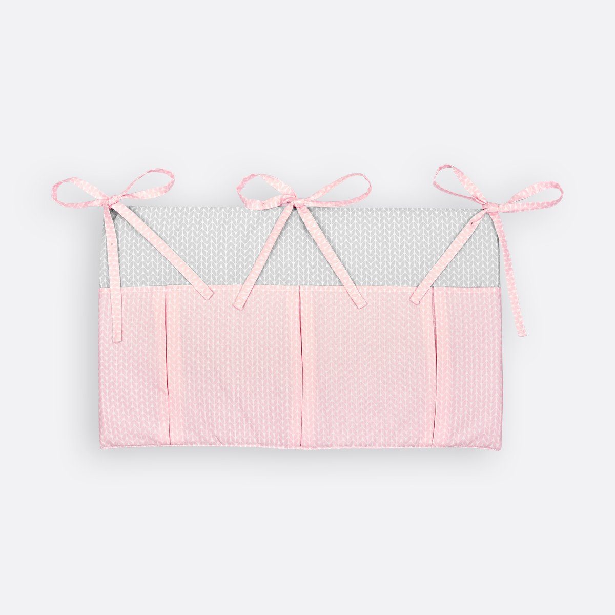 KraftKids Betttasche kleine Blätter rosa auf Weiß, mit drei Fächern, innen mit Polyestervlies versteift