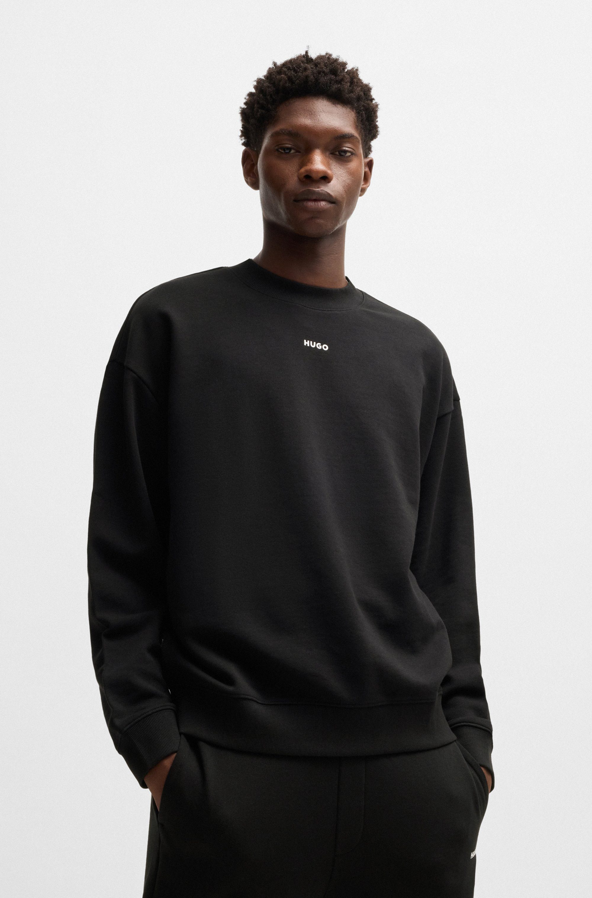 HUGO Sweatshirt Dapocrew Rundhalsausschnitt, Relaxed Fit, Logo-Druck