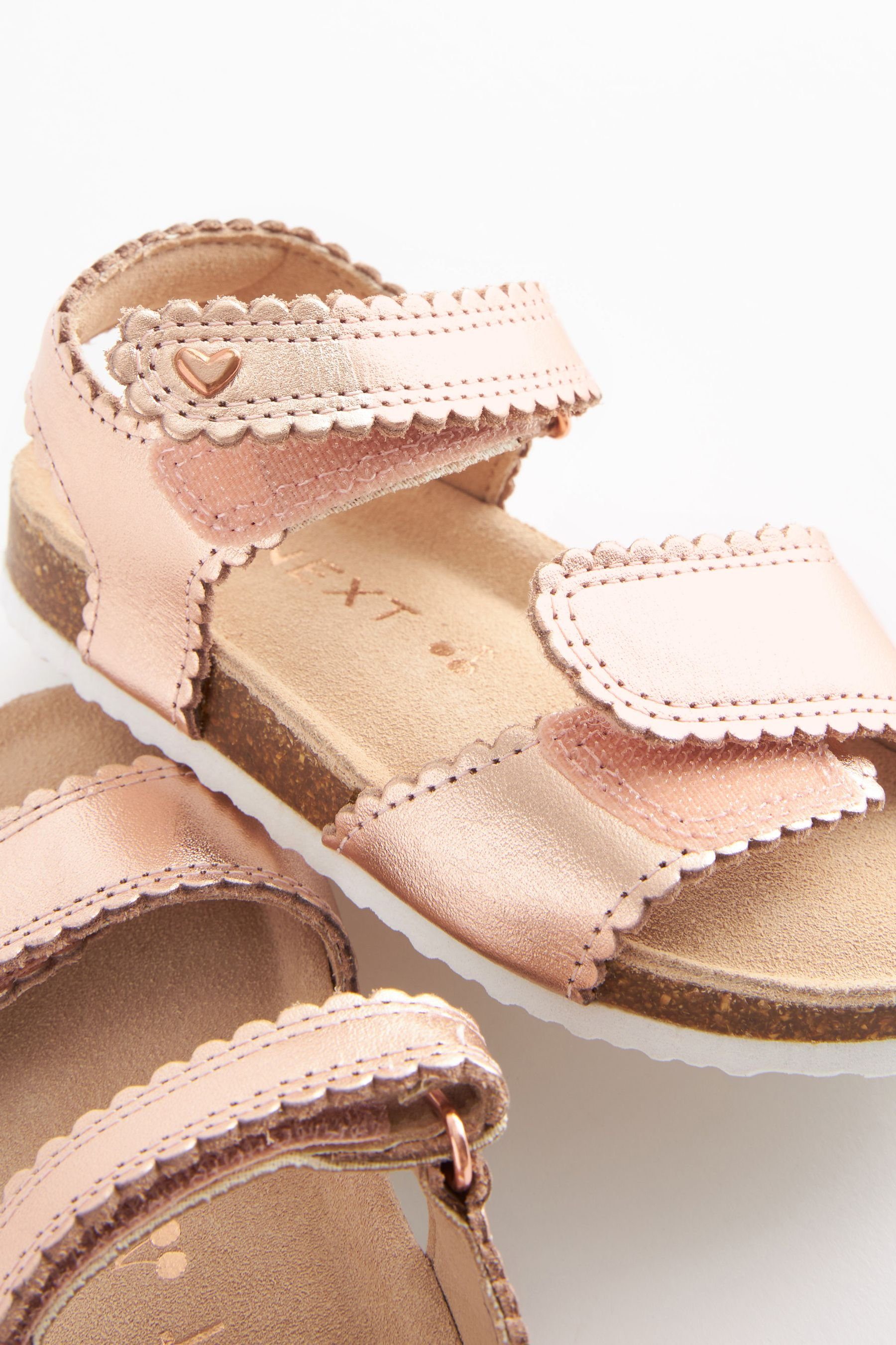 Breite (1-tlg) mit Next Sandale Sandale Leather Passform Gold Rose Kork-Fußbett,