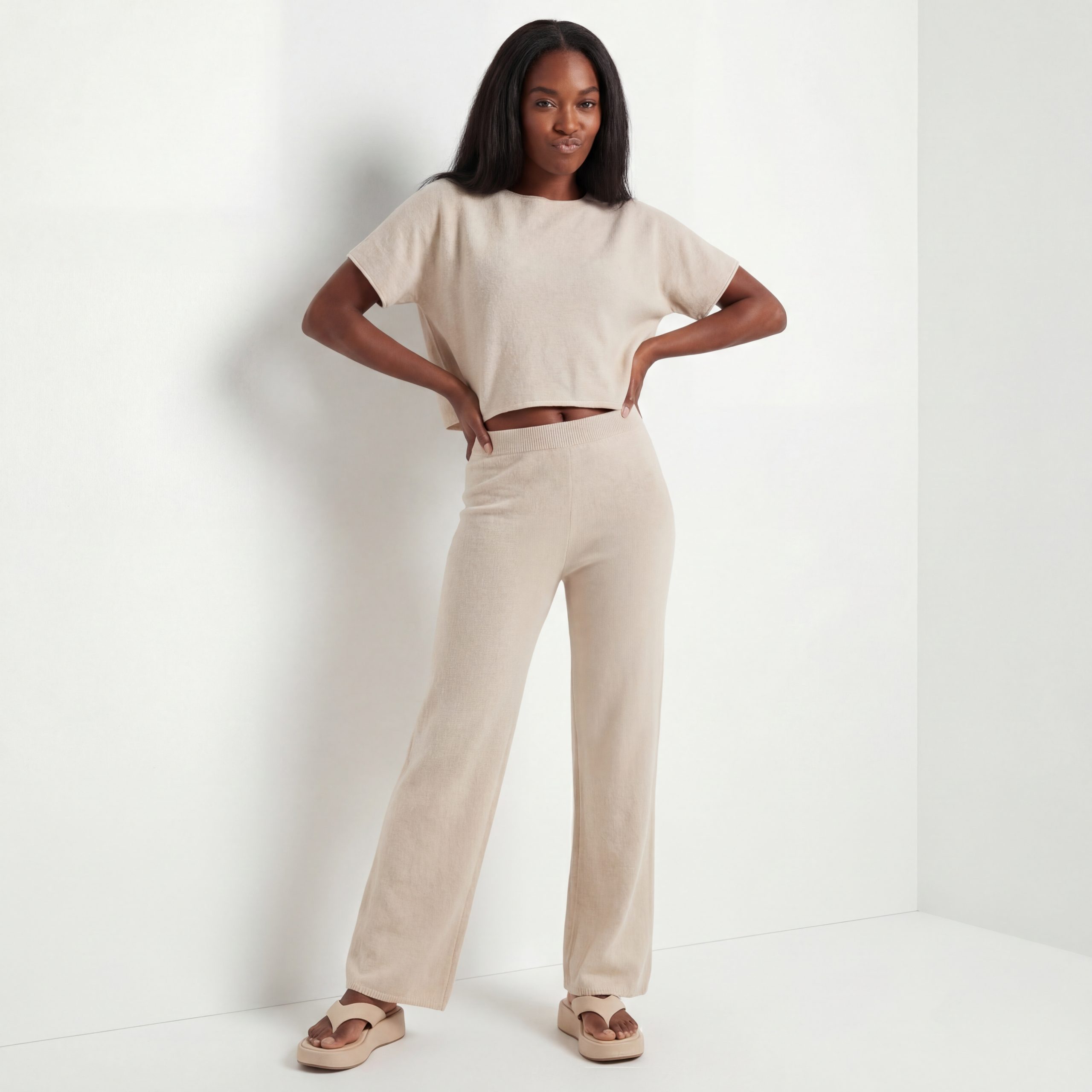 OriginalYou Loungeanzug Damen Feinstrick Set 2-teilig Strickhose mit Stretchbund Kurzarm Shirt One Size Passform 36–40 (36-38 Relaxed, 38-40 Regular)