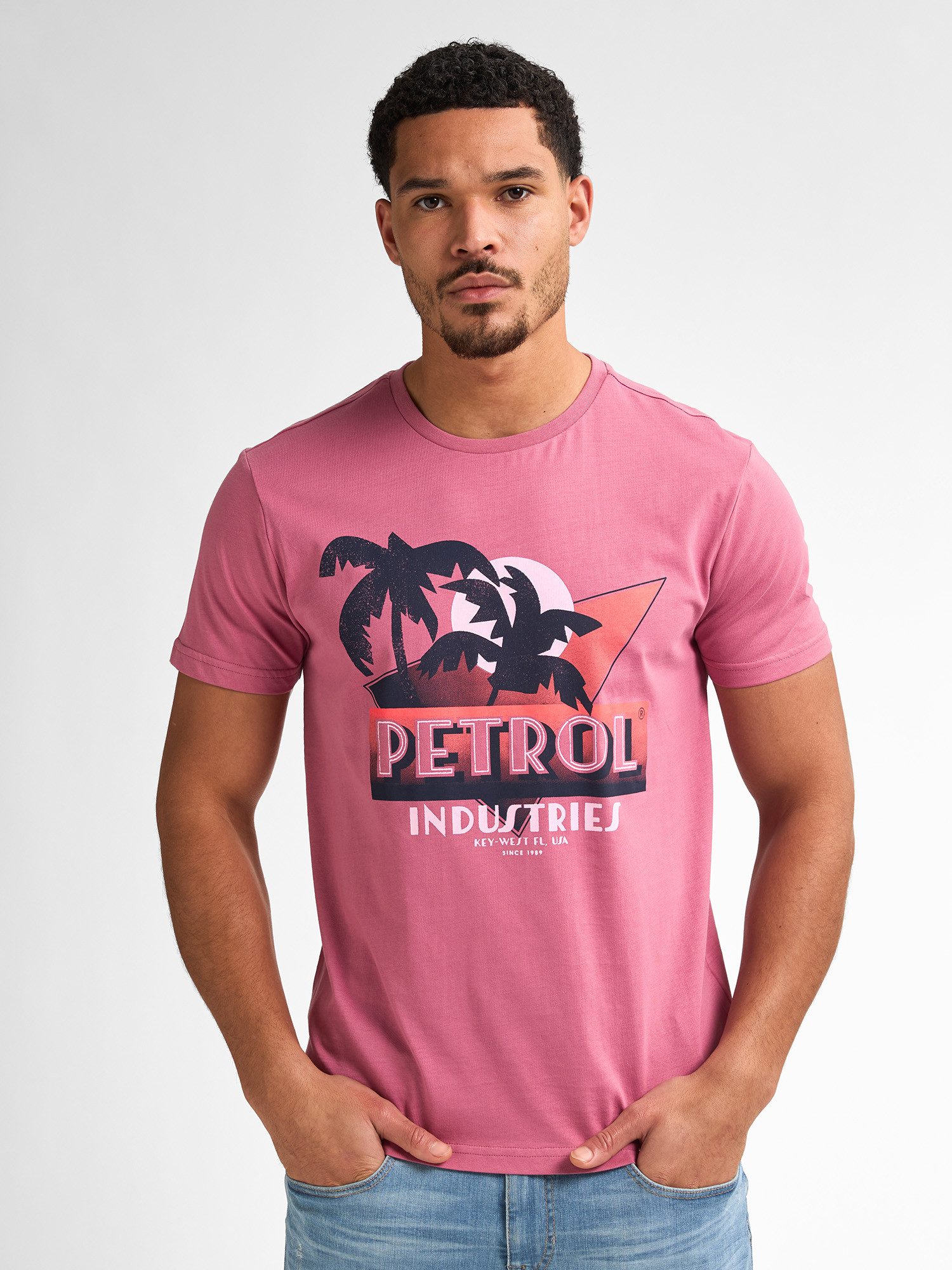 Petrol Industries T-Shirt T-Shirt mit Aufdruck günstig online kaufen