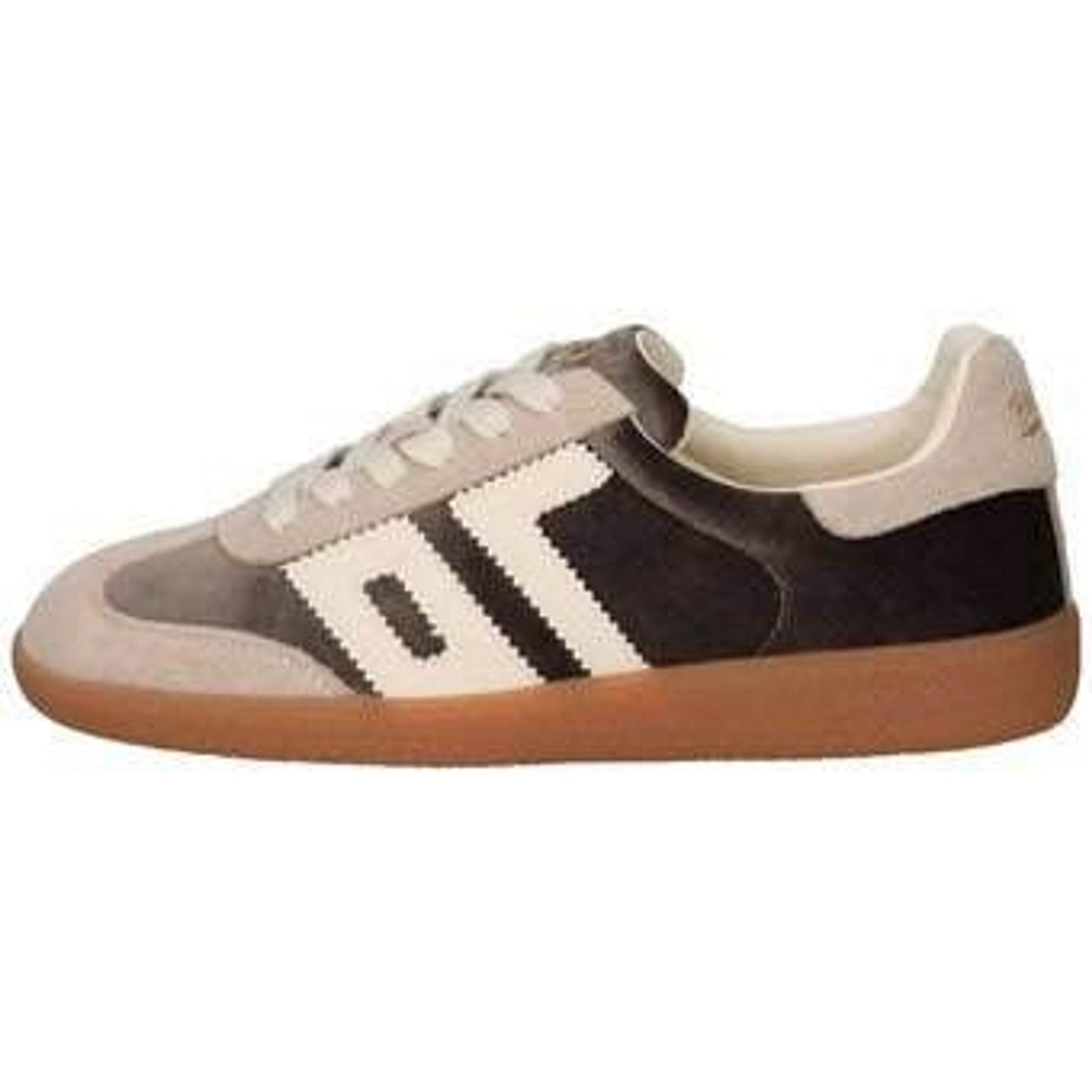 Back 70 Sneaker