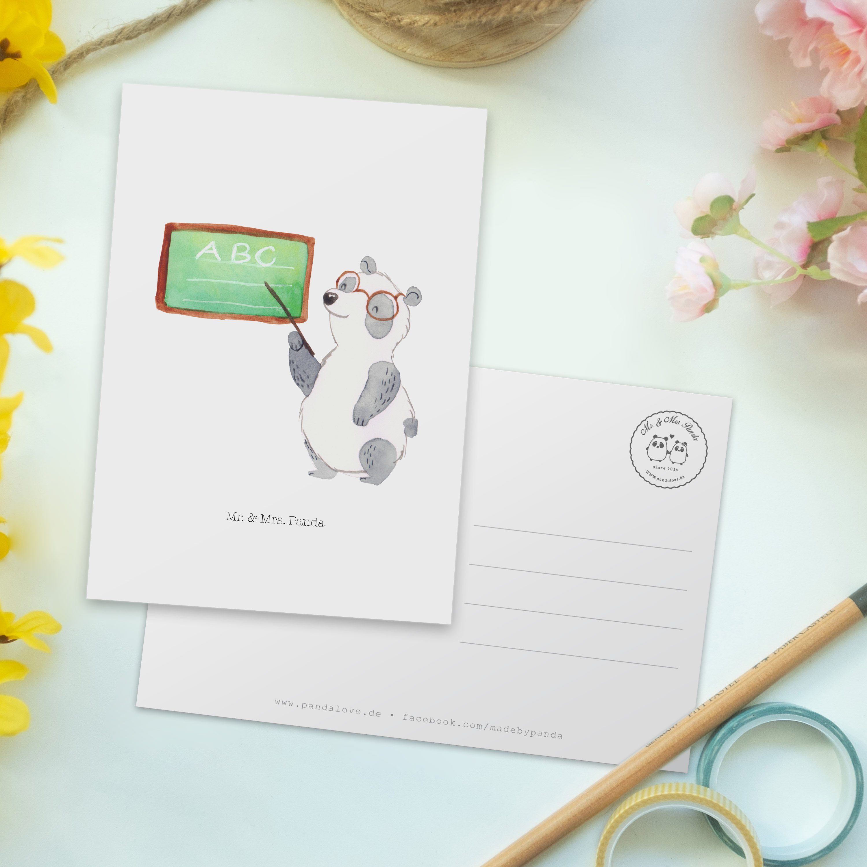 Mrs. Gut - Postkarte Weiß Geschenk, Lehrer & Mr. Panda - Einladungskarte, lustige Sprüche, Panda