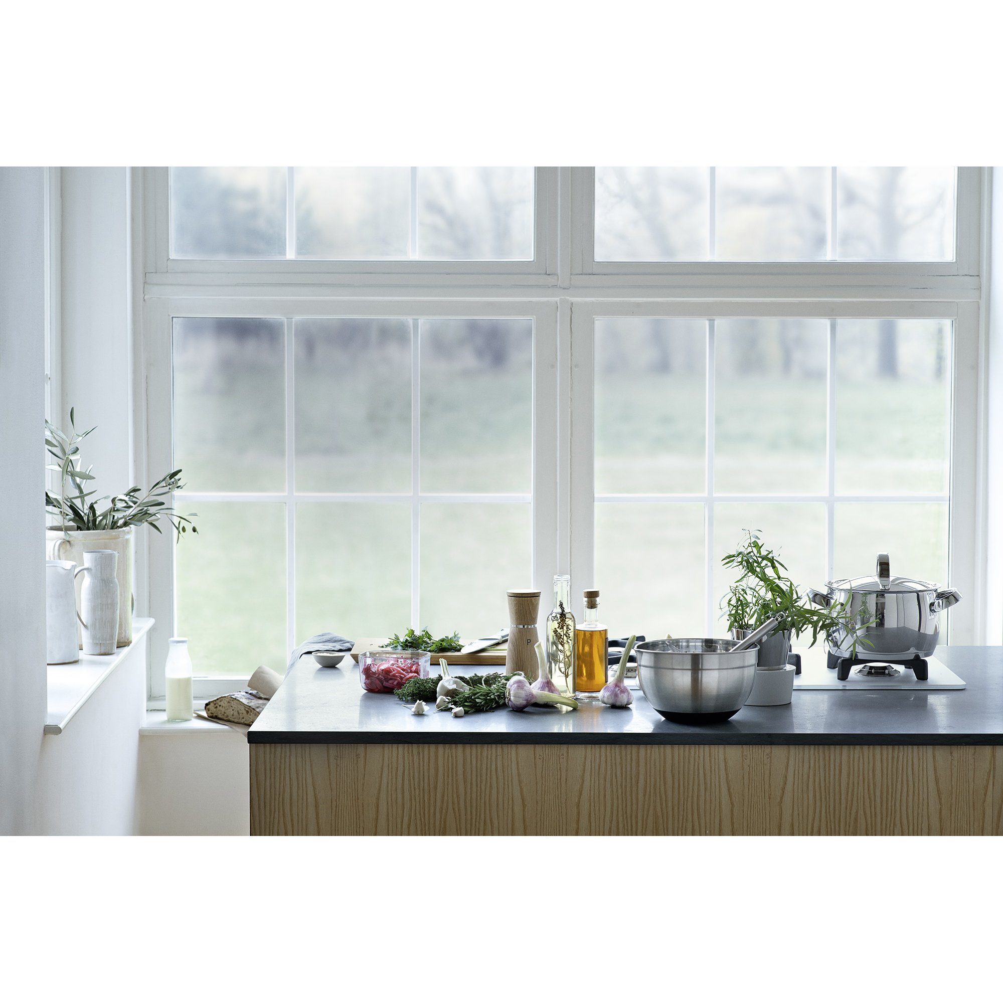 WMF Schüssel Gourmet Küchenschüssel, 24 cm, Cromargan® Edelstahl rostfrei 18/10, (1x Schüssel (24 cm, Höhe 14,5 cm, Volumen 4,0l), 1-tlg), Gourmet